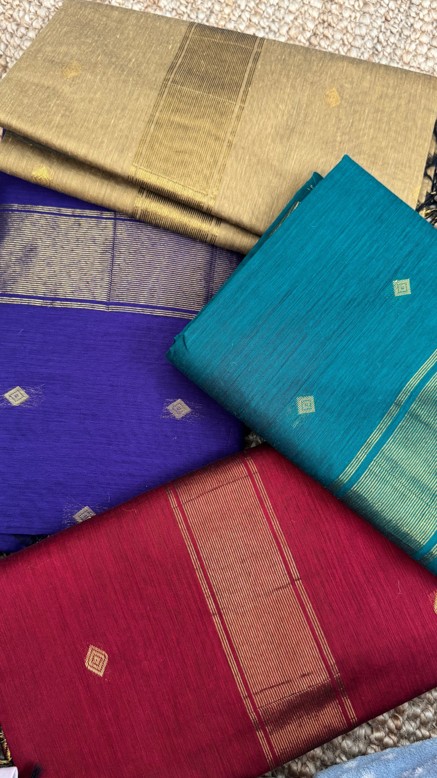 Pure Hand-Woven Cotton Silk Saree - Classic Red
