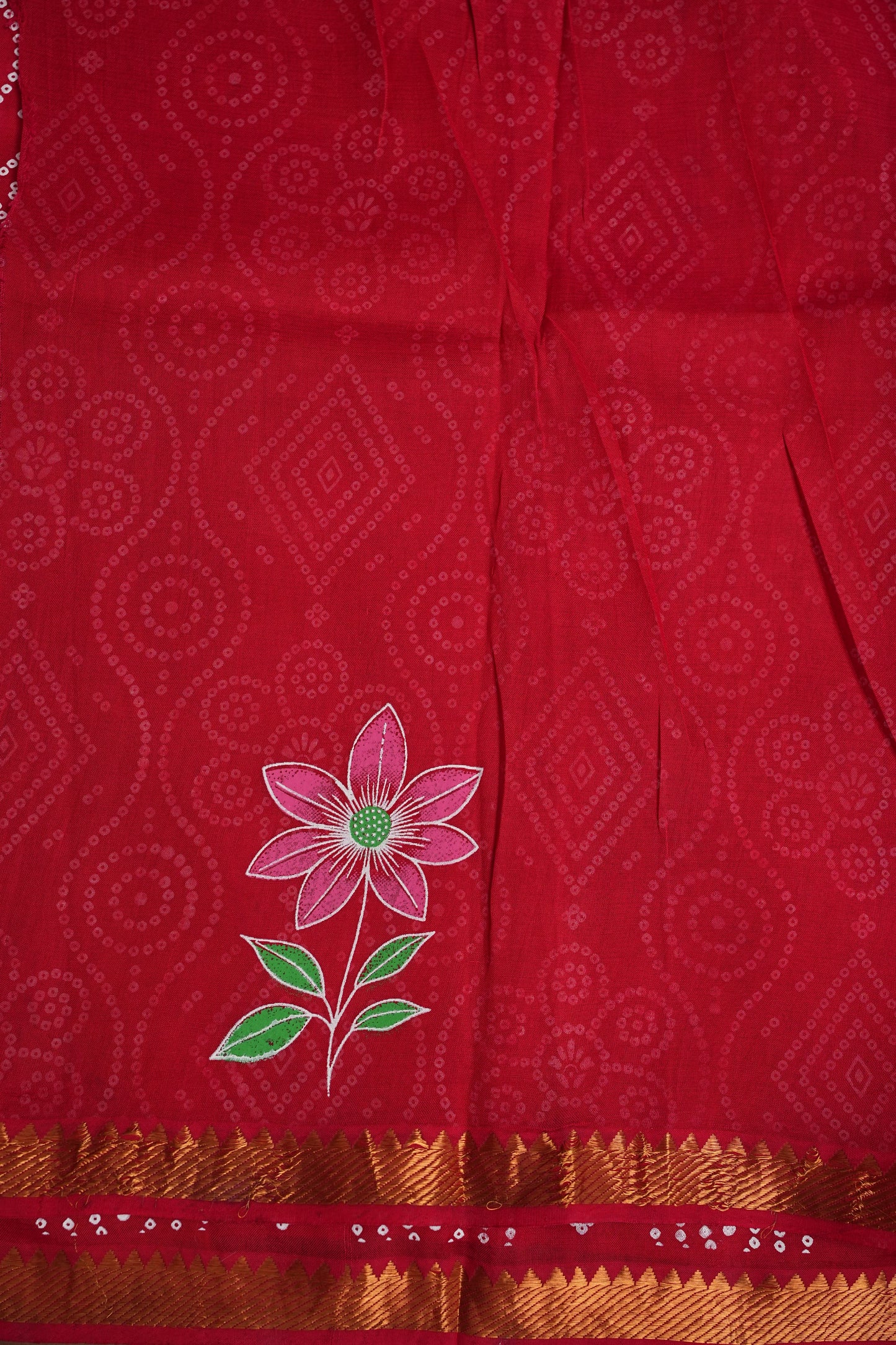 Mangalagiri Silk Shibori Tie & Dye Saree - Red & Ivory White