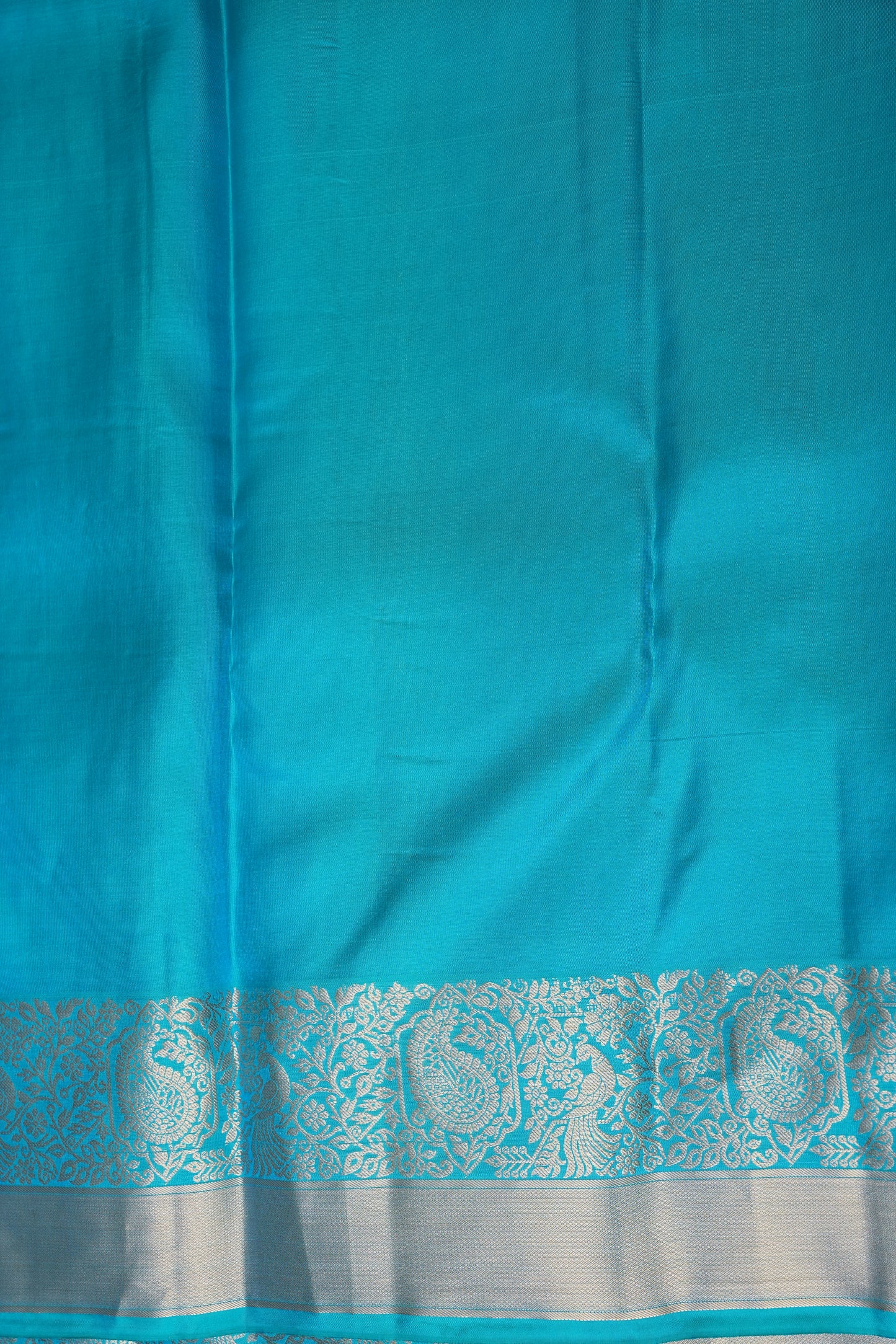 Aqua Blue Pure Kanchivaram Silk Saree with Elegant Antique Gold Zari Weave|Silk Mark Certified.