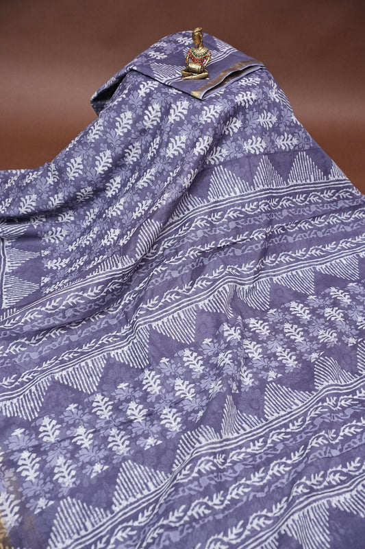 Mul Mul Cotton Ajrak Print Saree - Grey