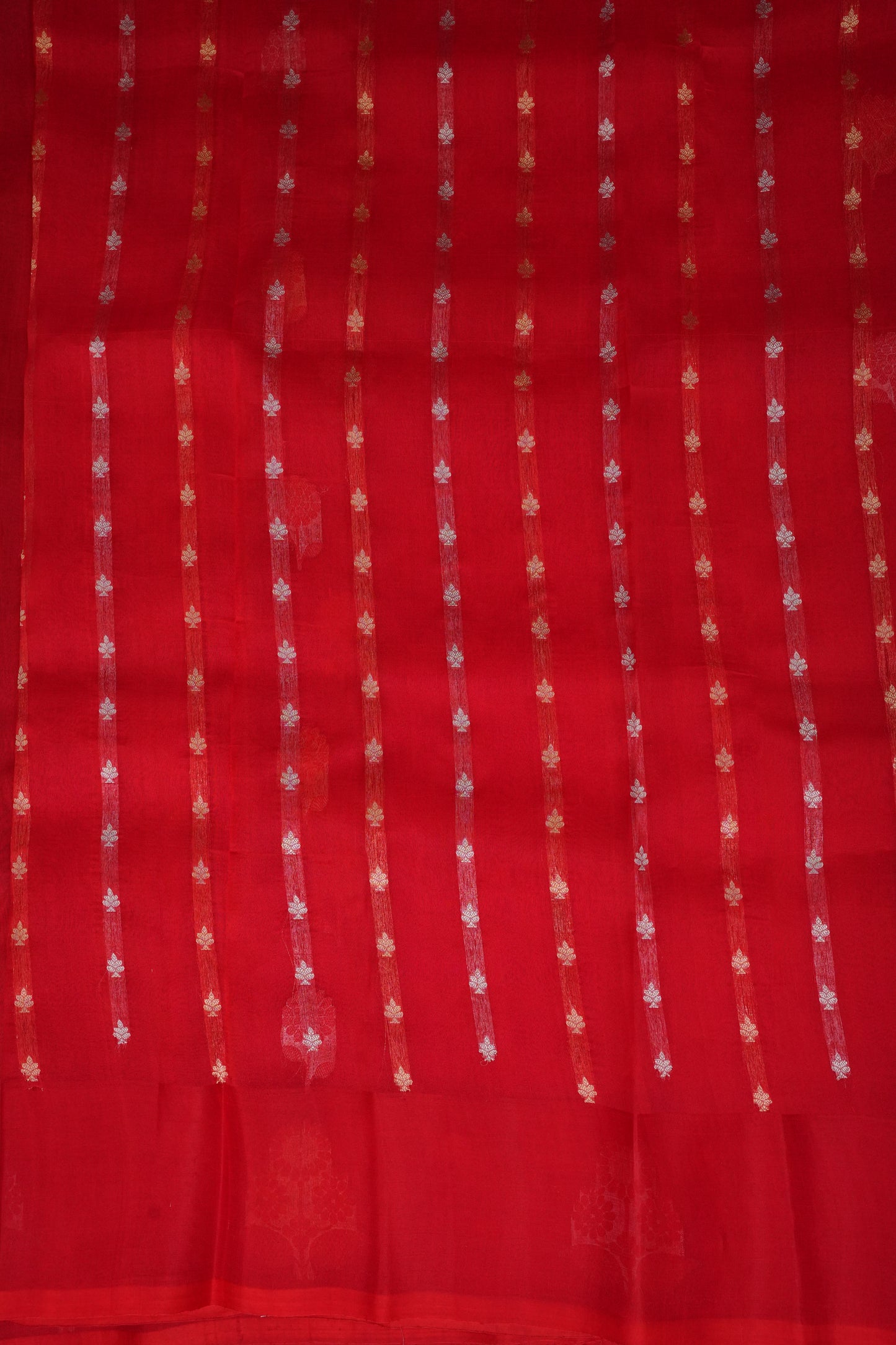 Pure Banarasi Organza(Kora) Silk Handloom Saree with Gold & Silver Zari Buttas – Vermilion Red | Silk Mark Certified