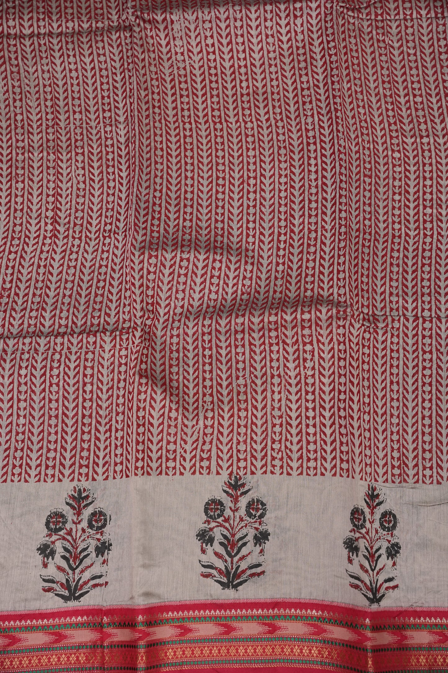 Chanderi Silk Cotton Block Printed Saree - Grey & Red