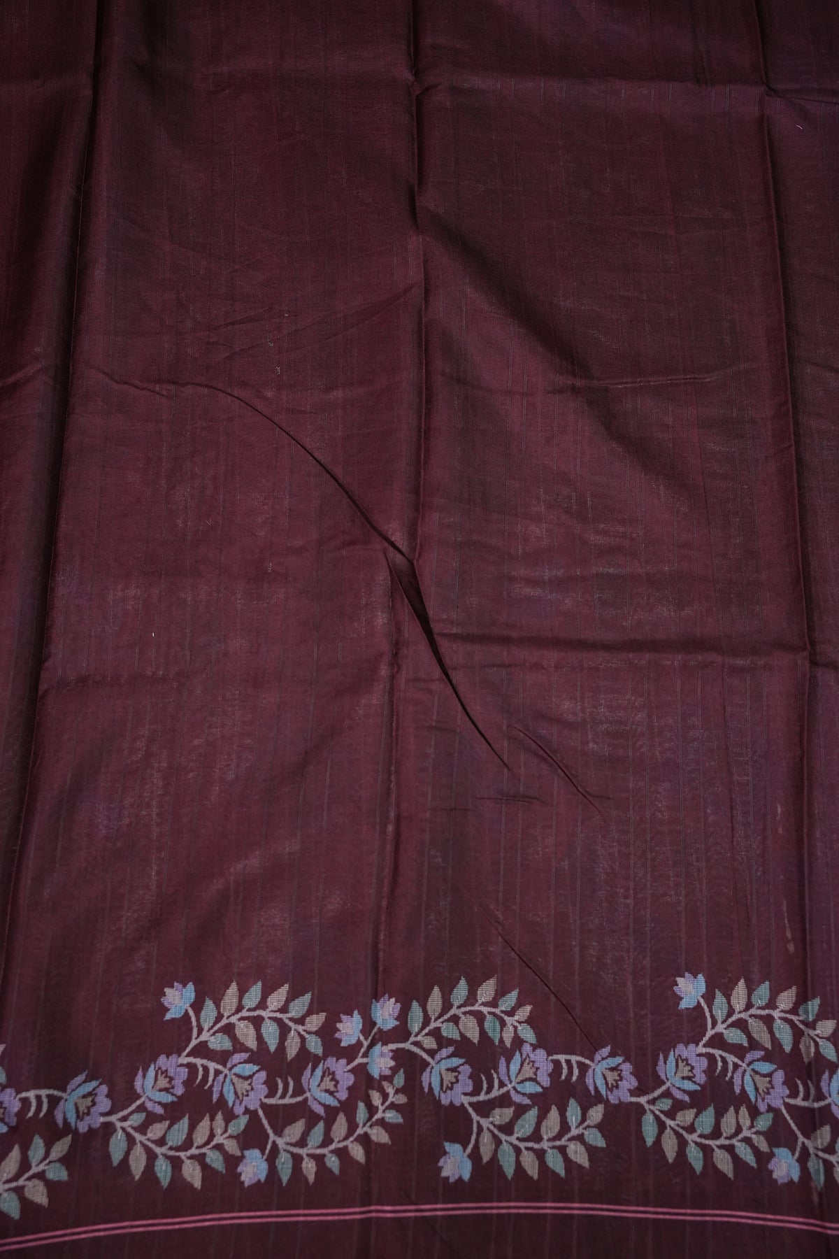 Semi Crepe Saree with Floral Design & Small Border – Dusty Pink