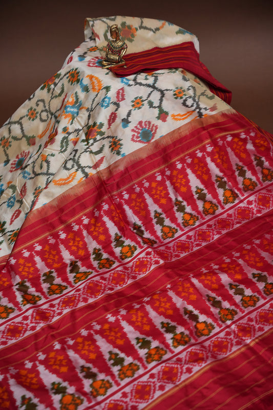 Pure Ikkat Soft Silk Saree - Off White & Red