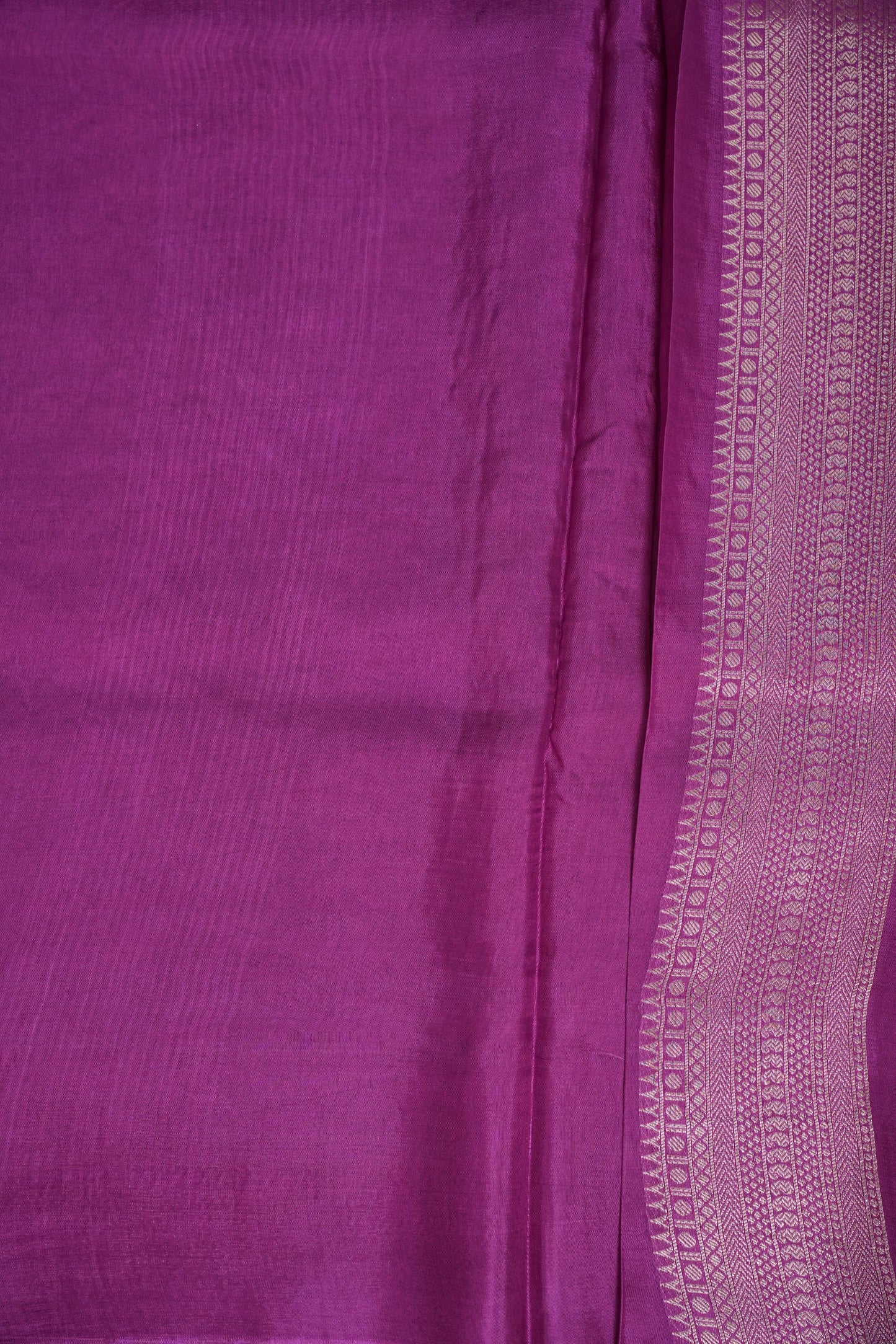 Banarasi Silk Saree – Elegant Orchid Pink with Intricate Subtle Gold Zari Weave