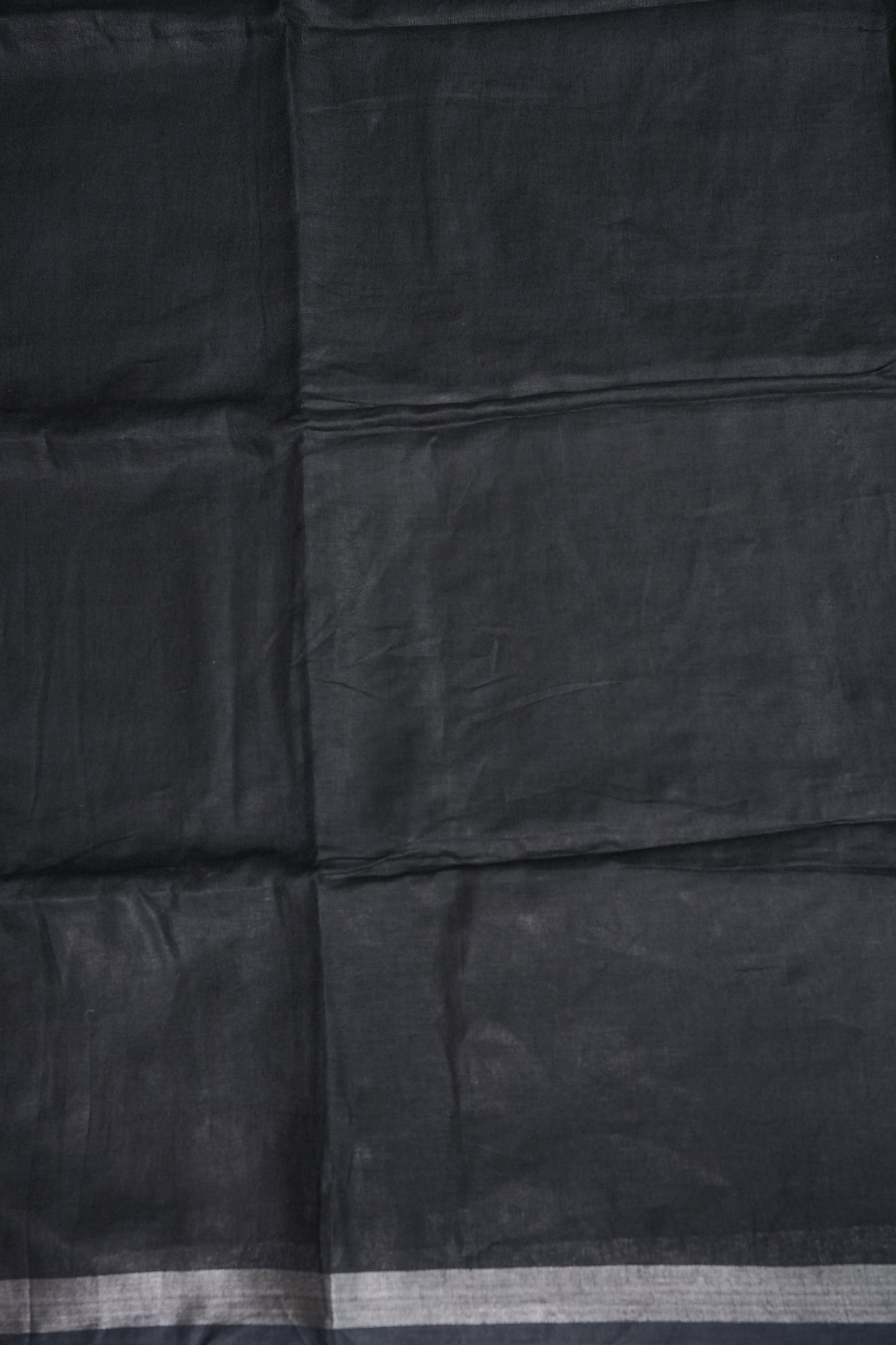 Hand Embroidery Pure Linen Saree With Tissue Border - Black