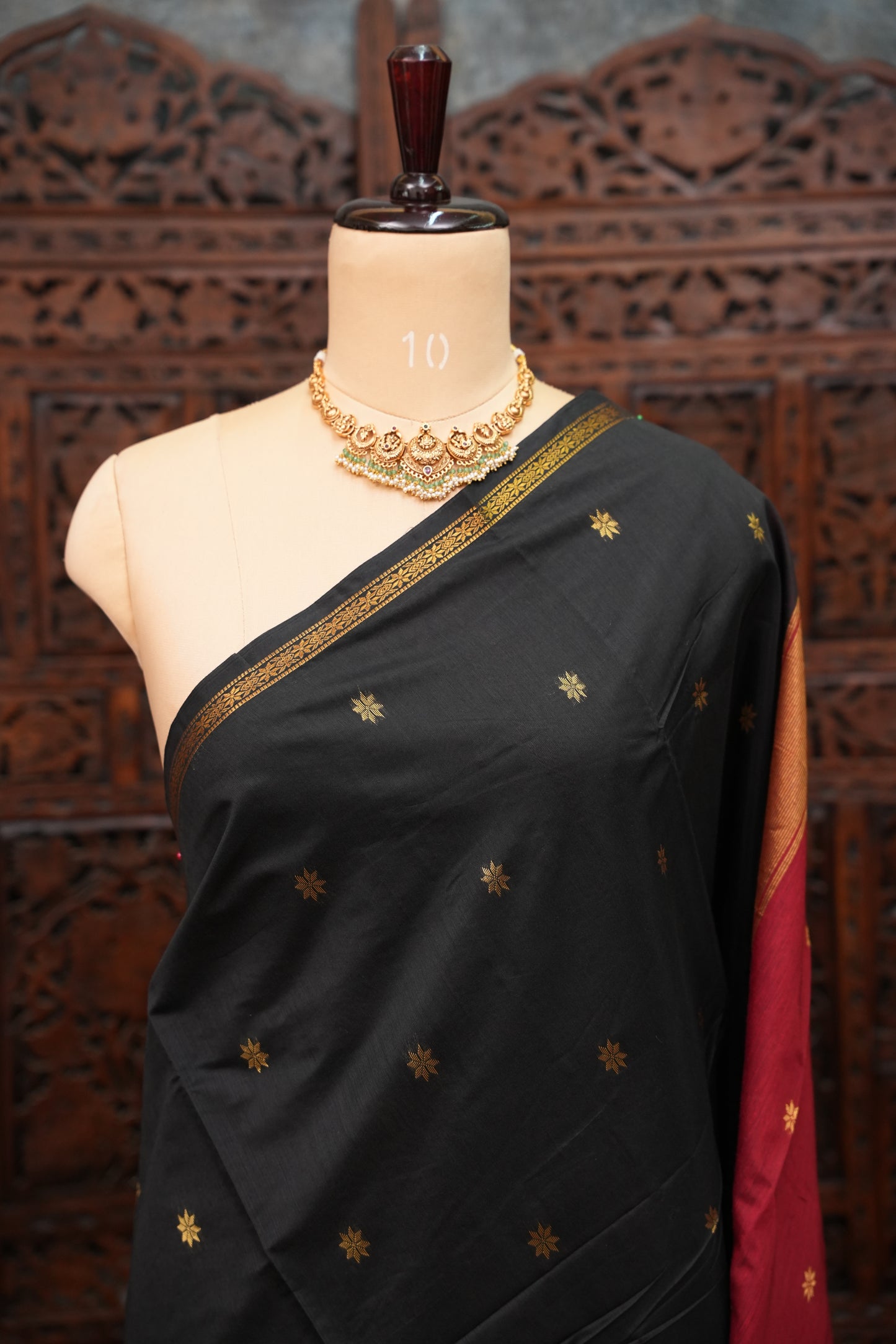 Maheshwari Silk Cotton Saree|Black & Red