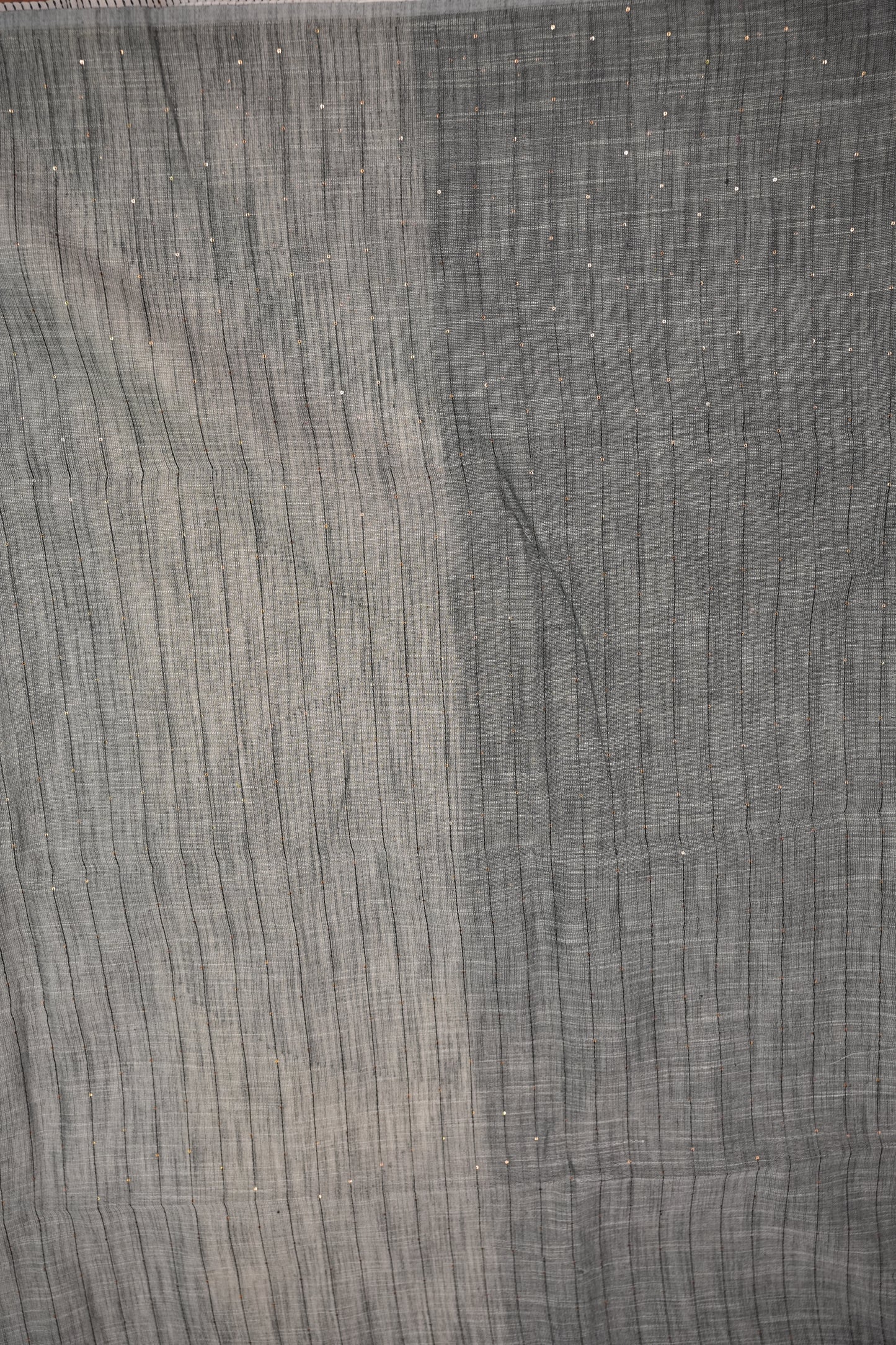 Linen Saree with Needle Embroidery – Ivory White & Charcoal Grey