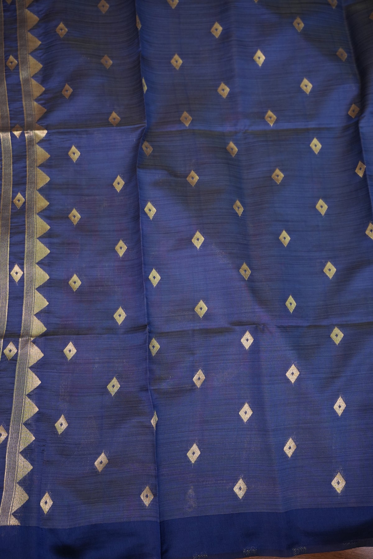 Khaddi Cotton Saree with Jamdani Pallu – Teal Blue