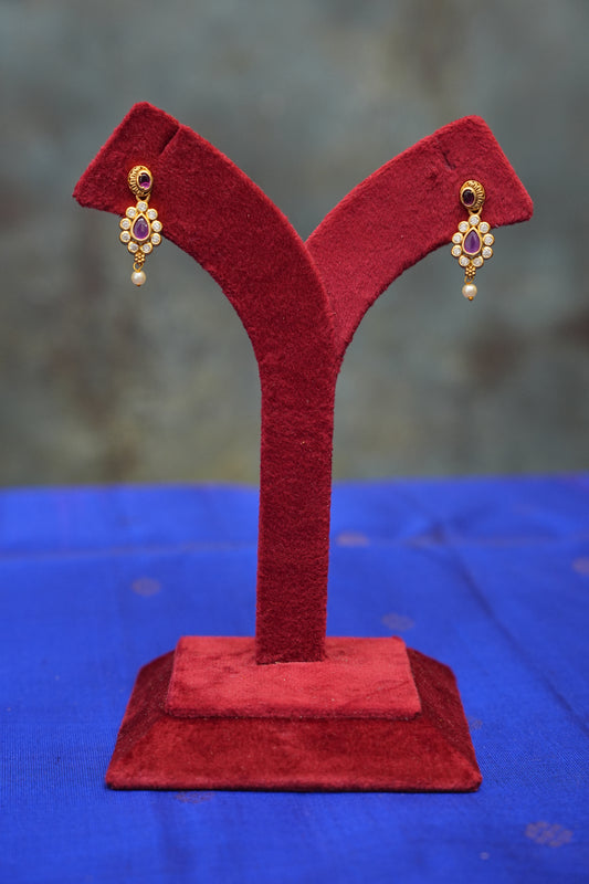 Antique Gold-Plated Temple Medium Length Necklace Set