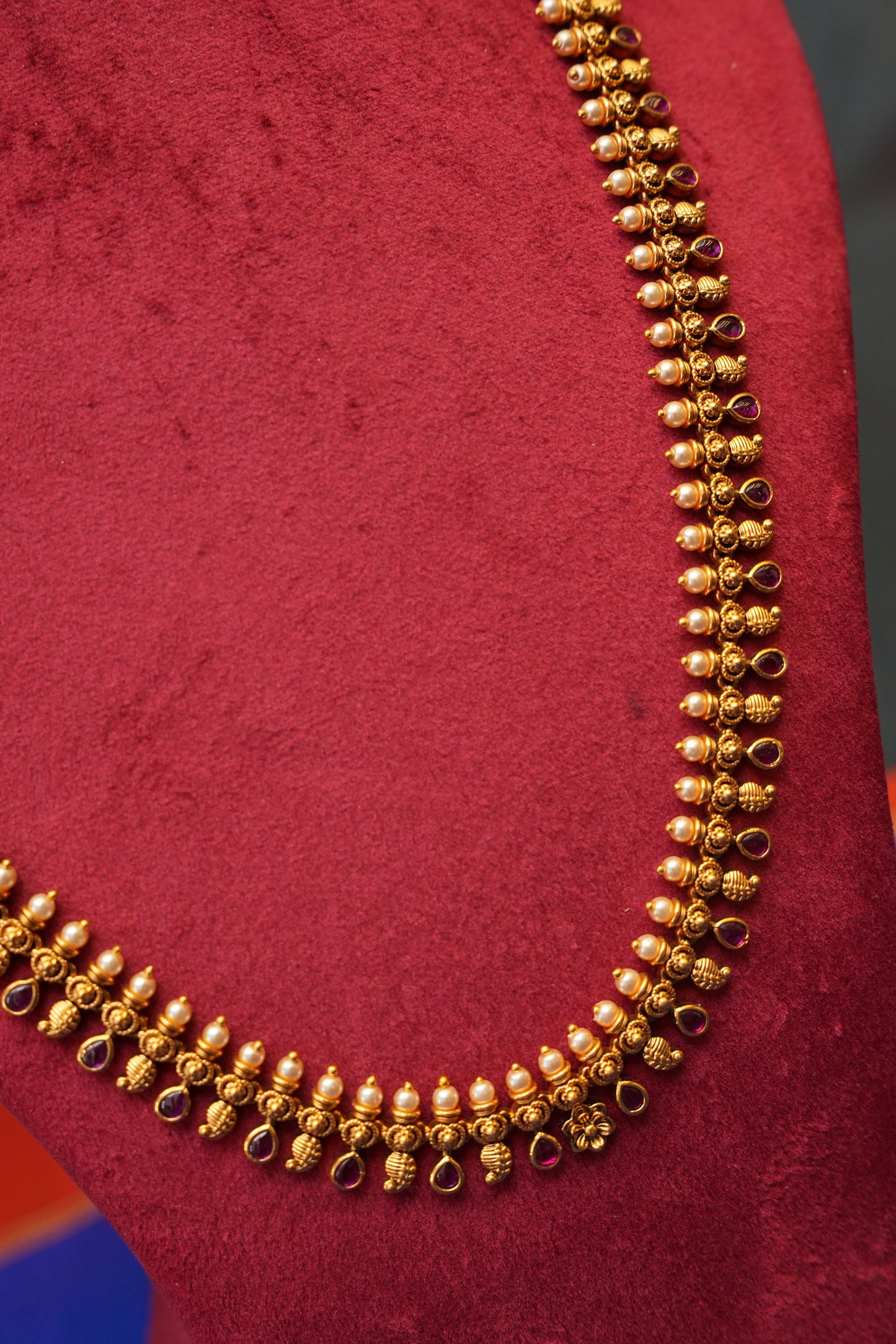 Antique Gold-Plated Temple Sleek Long Haaram Set