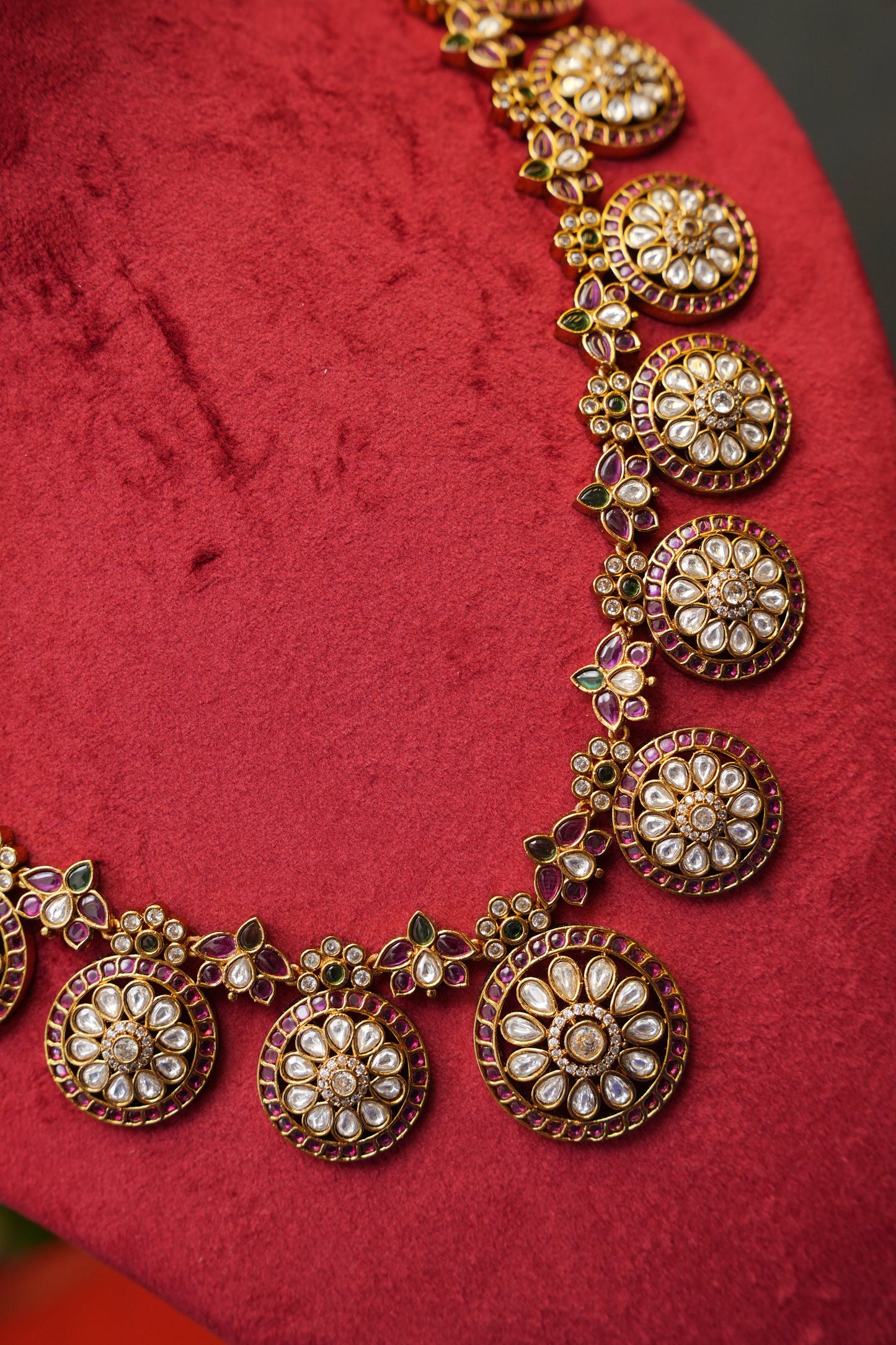 Classic Statement Long Antique Gold-Plated Floral Patterned Necklace Set