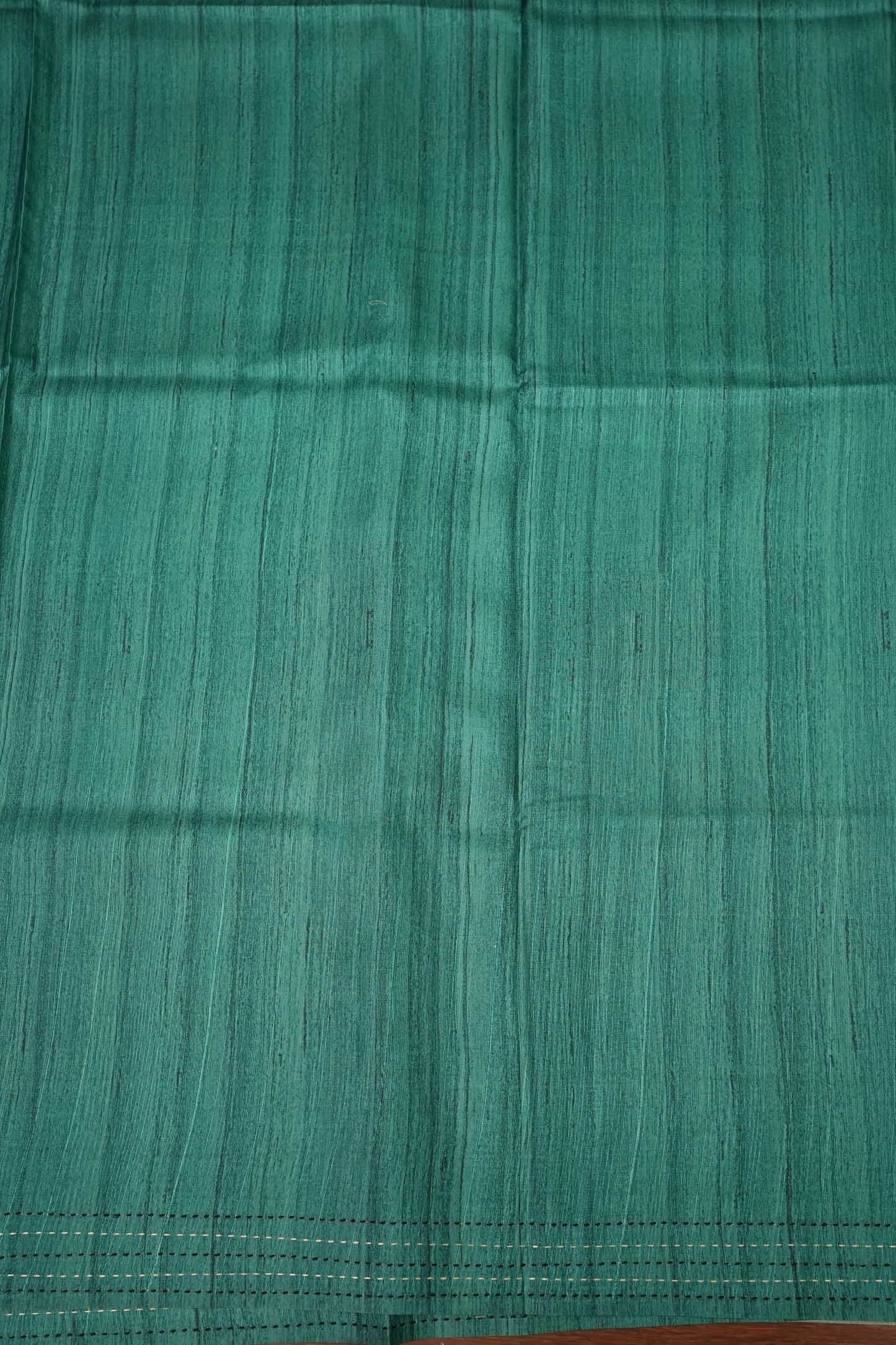 Soft Raw Silk Saree with Floral Body & Contrast Kantha Stitch Print Border – Teal Blue & Sea Green