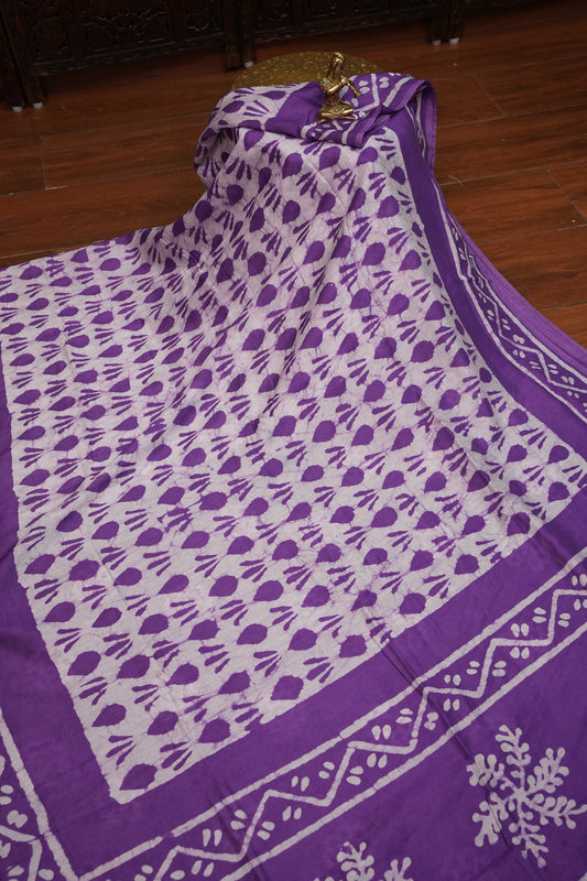 Pure Cotton Saree with Digital Block Prints – Purple & White