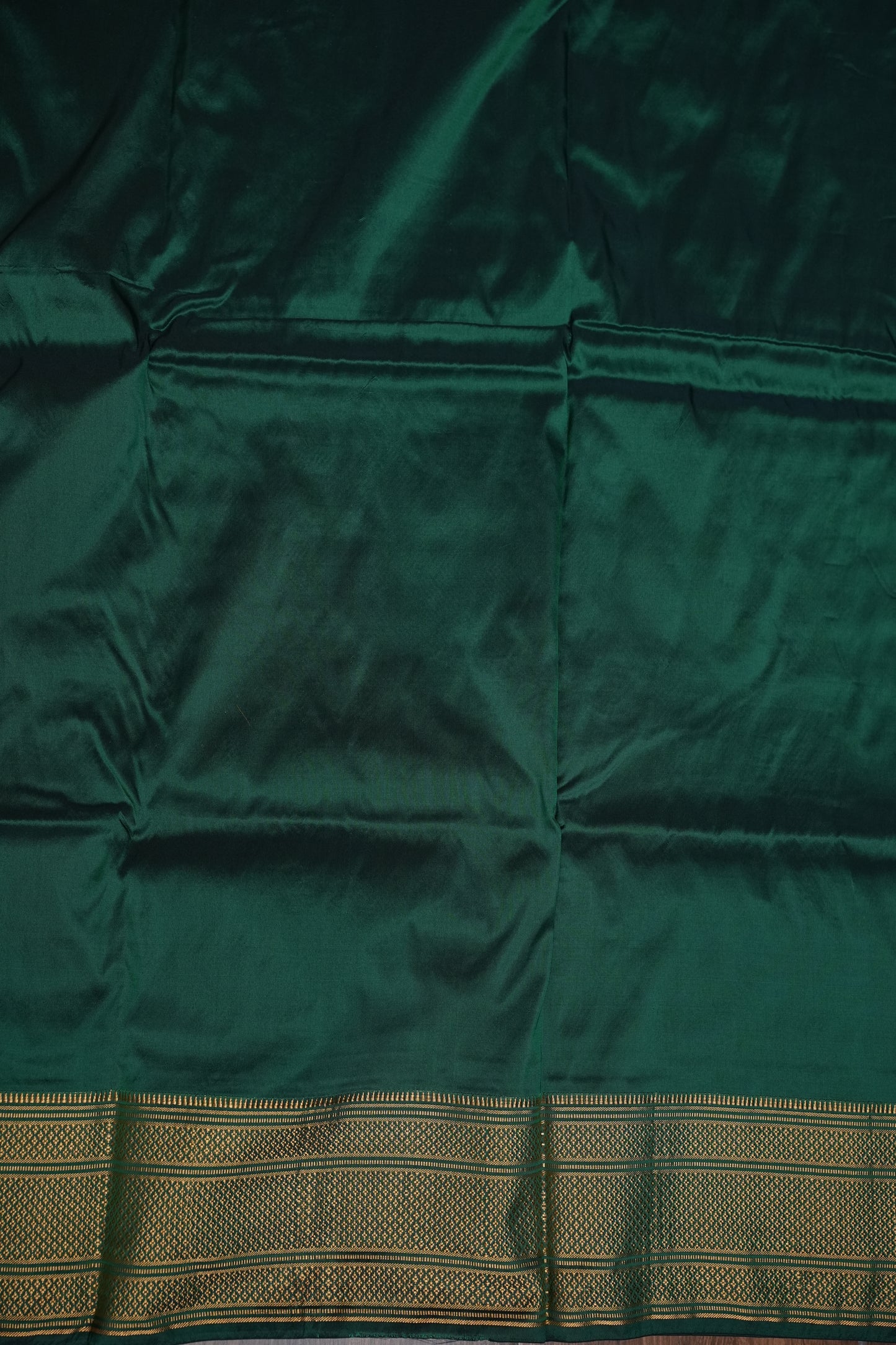 Semi Silk 9-Yard Saree with Paithani Pallu & Gatti Border – Bottle Green