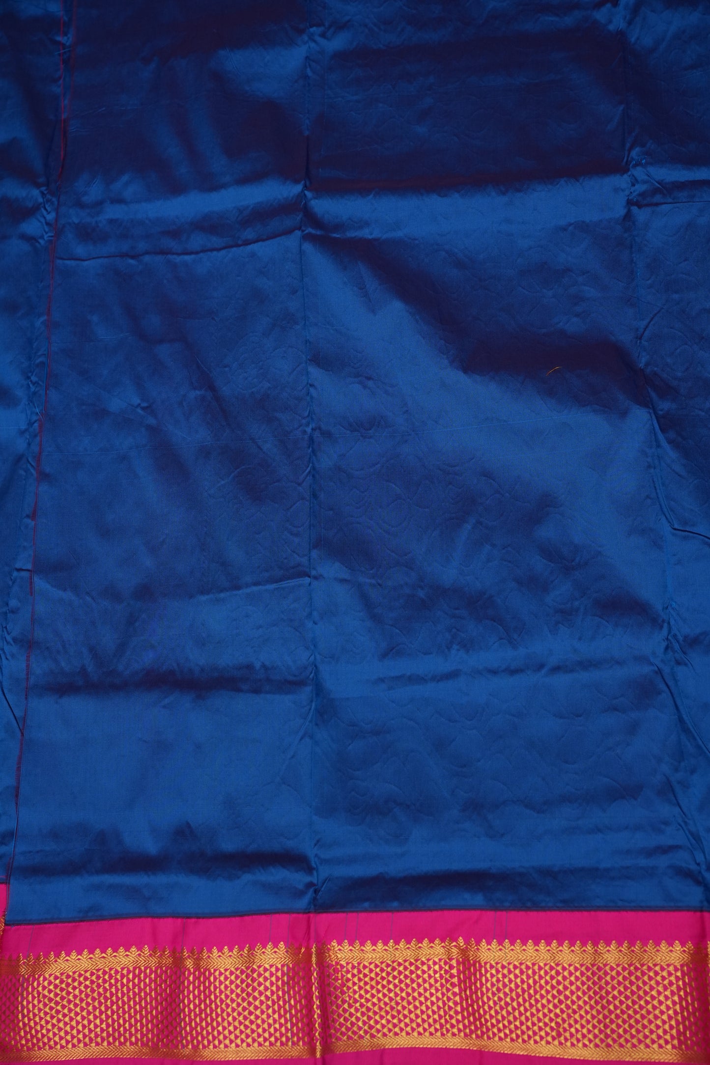 Semi Silk 9-Yard Saree with Grand Pallu & Gatti Border – Blue & Pink