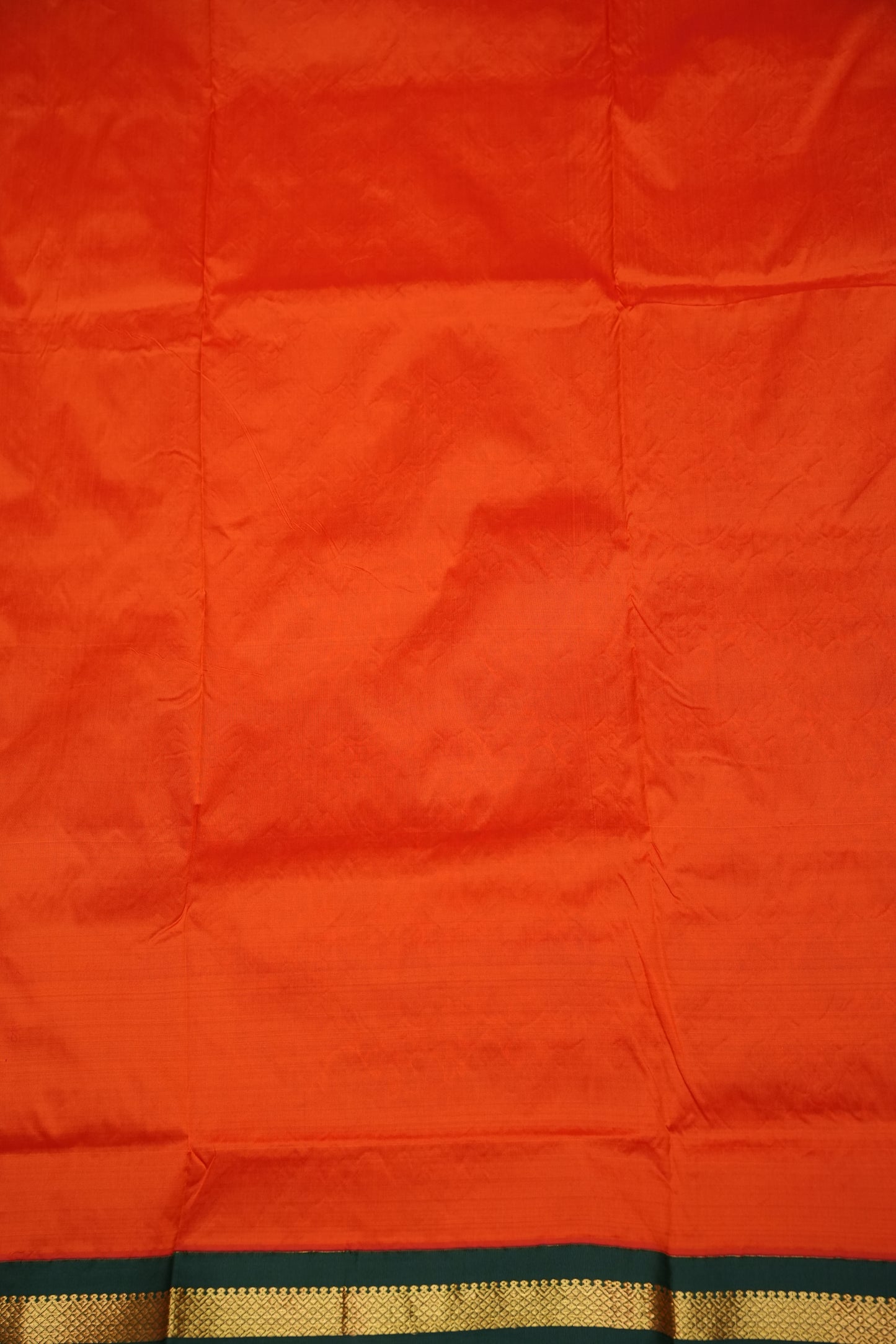 Semi Silk 9-Yard Saree with Grand Pallu & Gatti Border – Orange & Green