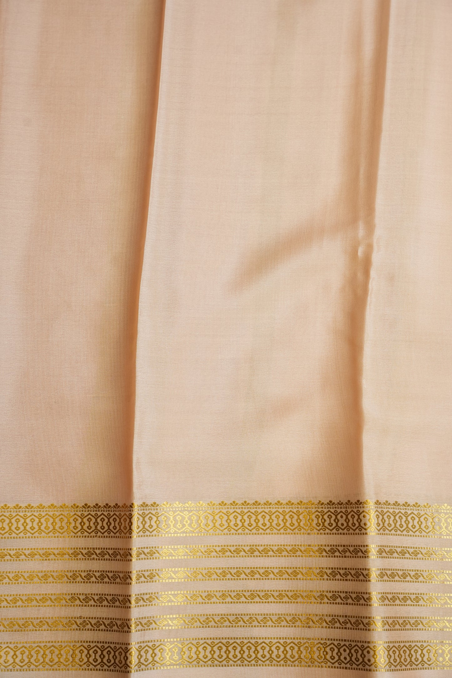 Plain Pure Crepe Mysore Silk Saree in Red With Ivory Blouse & Pallu