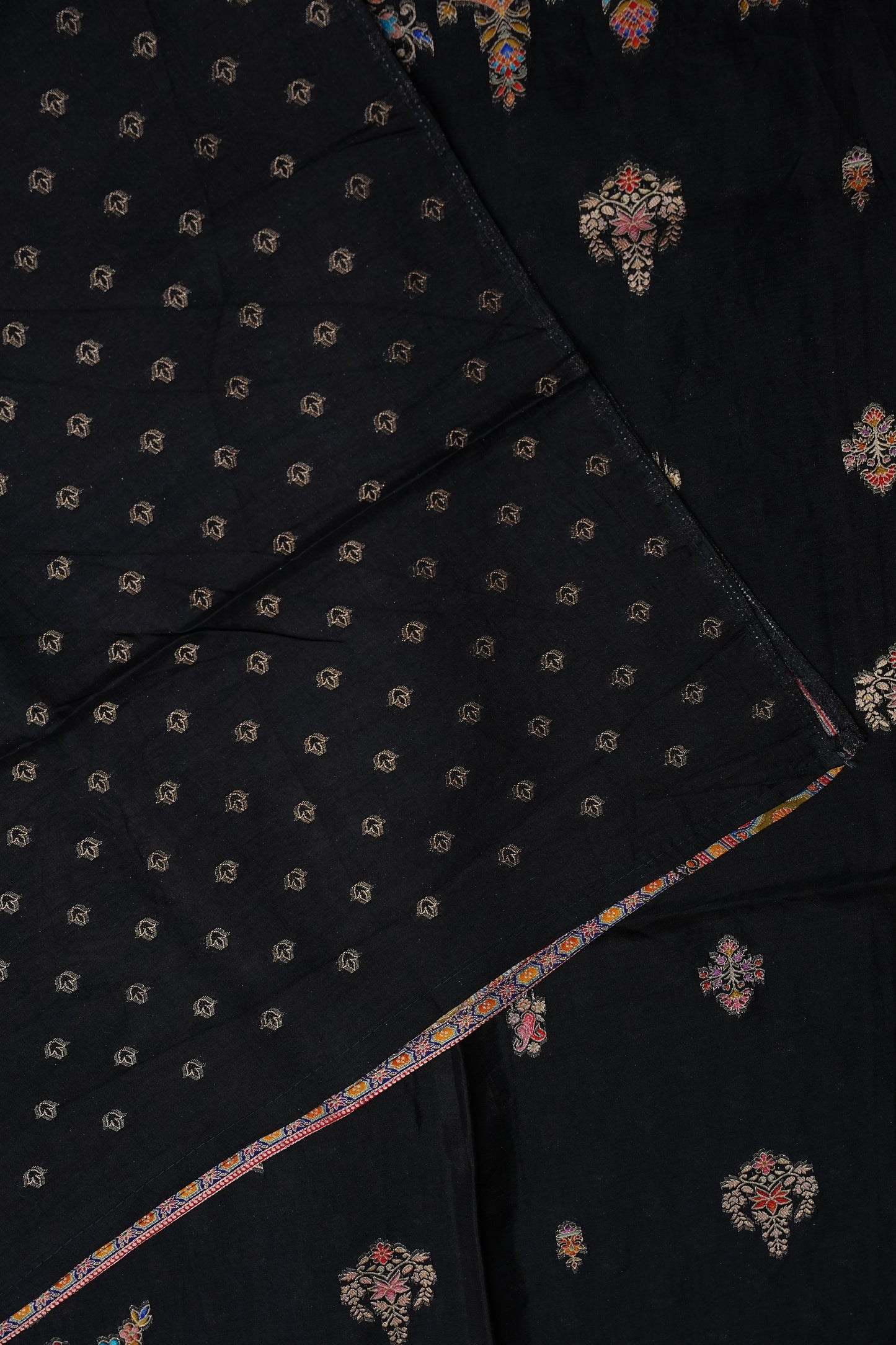 Kashmiri Pashmina Story Telling Saree - Black