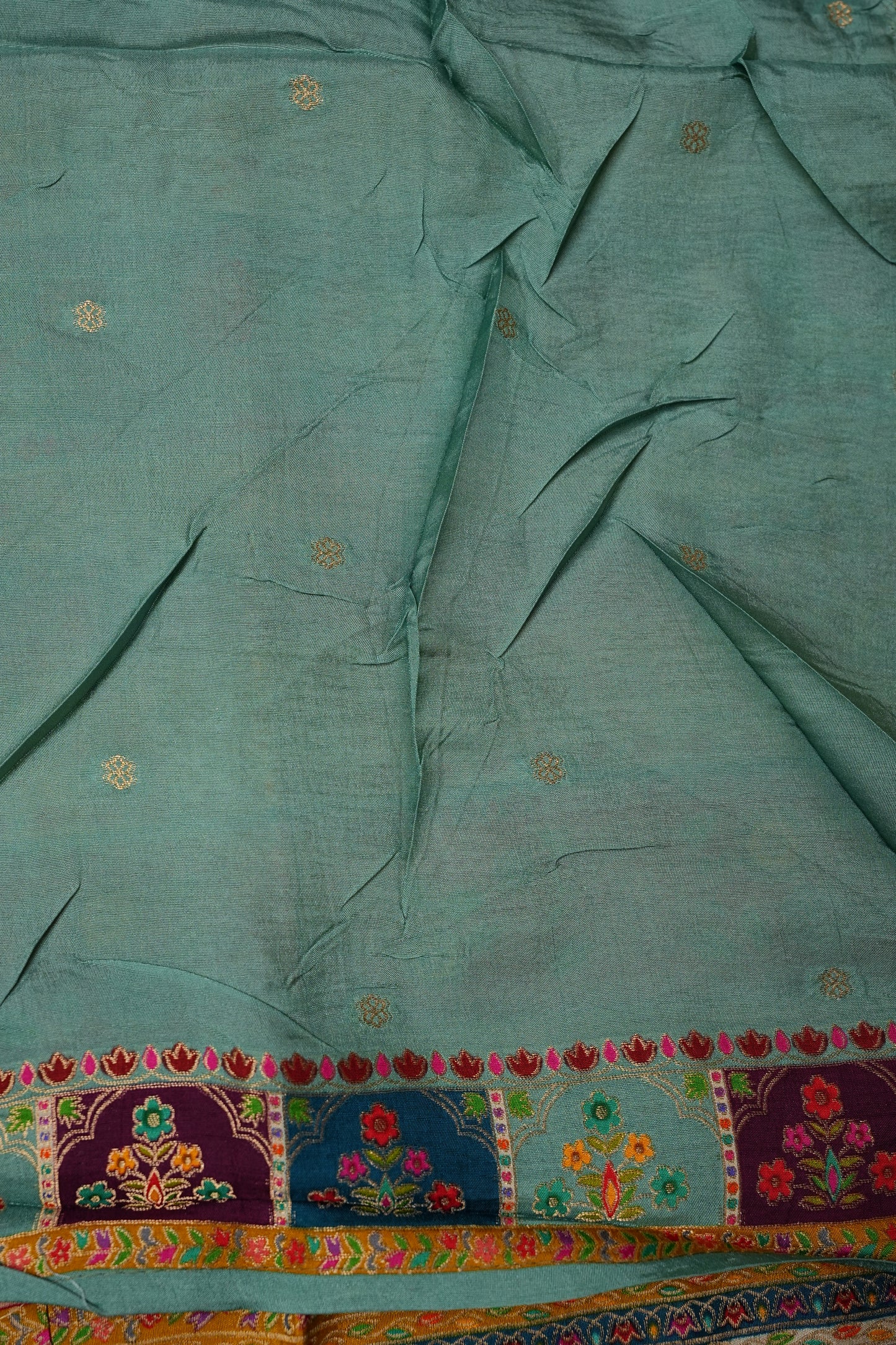 Kashmiri Pashmina Story Telling Saree - Multicolor on Sea Green