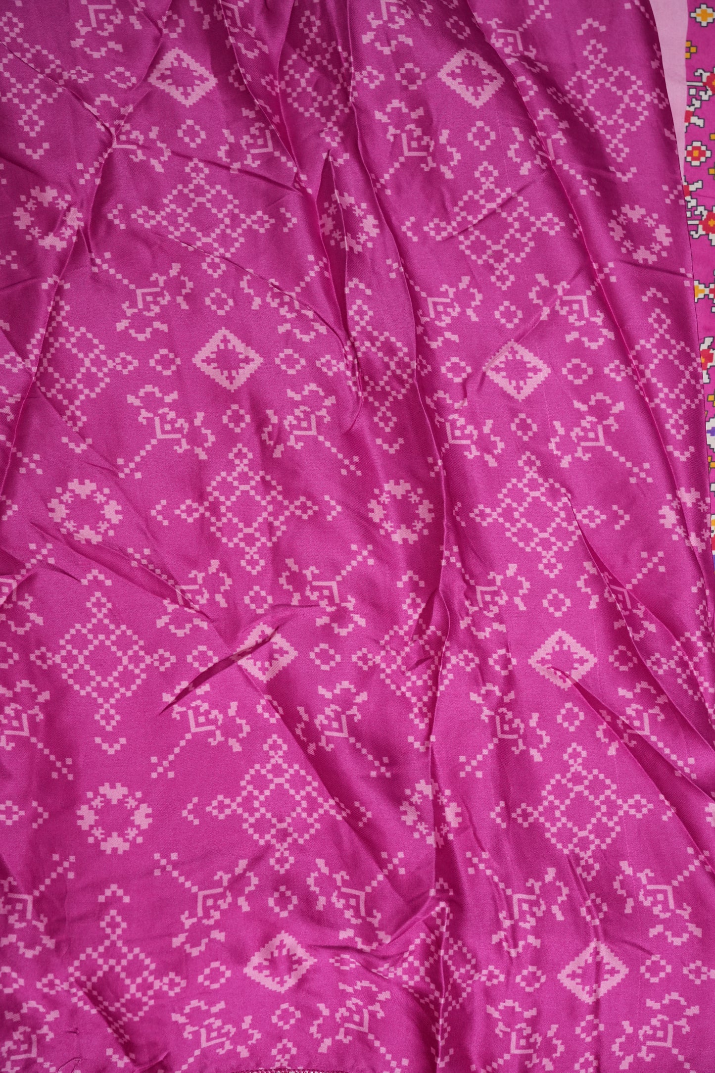 Gajji Silk Saree with Pink Panels and Patola Prints