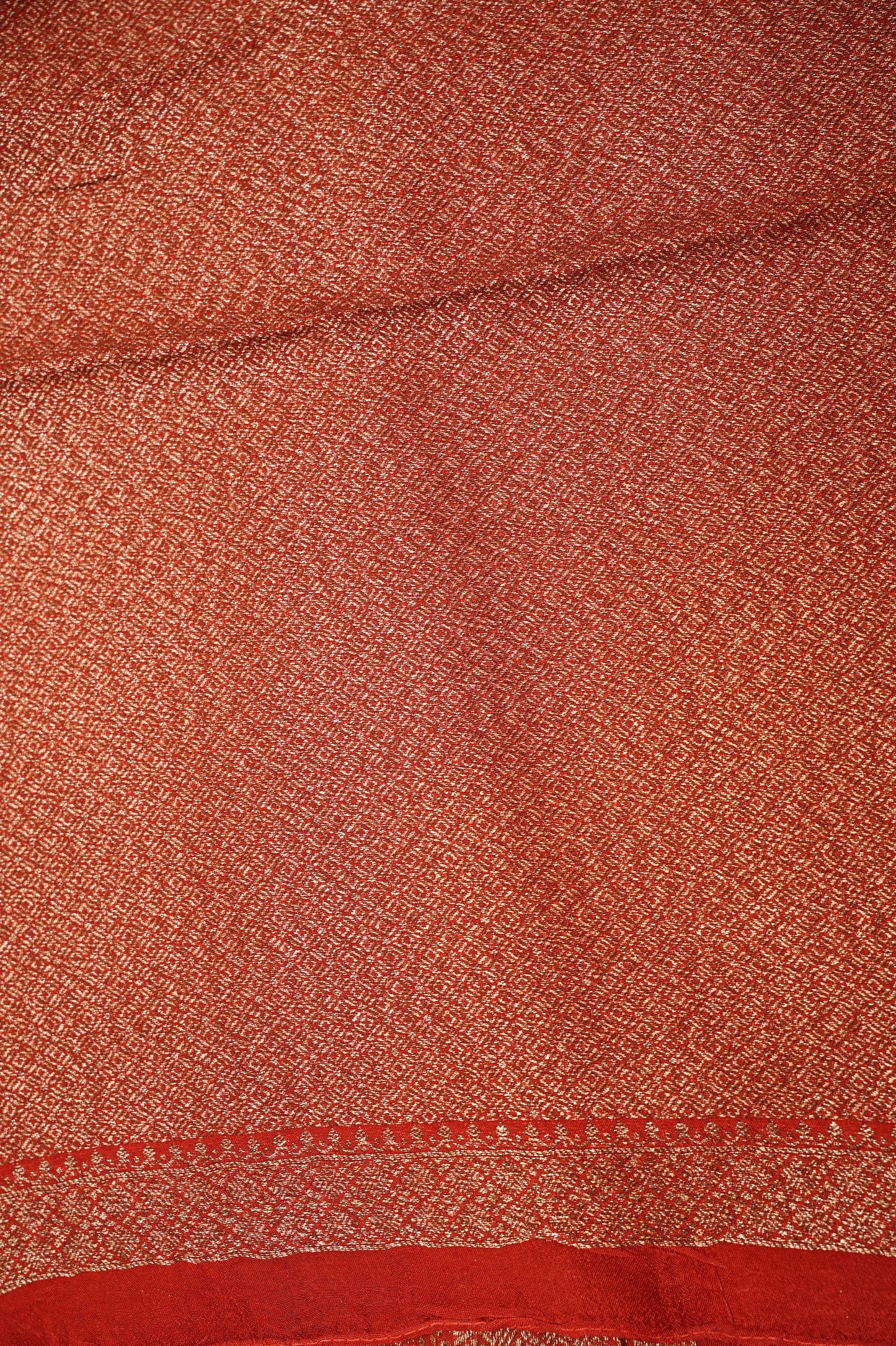 Tussar Banarasi Raw Silk Saree β Vermilion Red with Gold Mango Buttis
