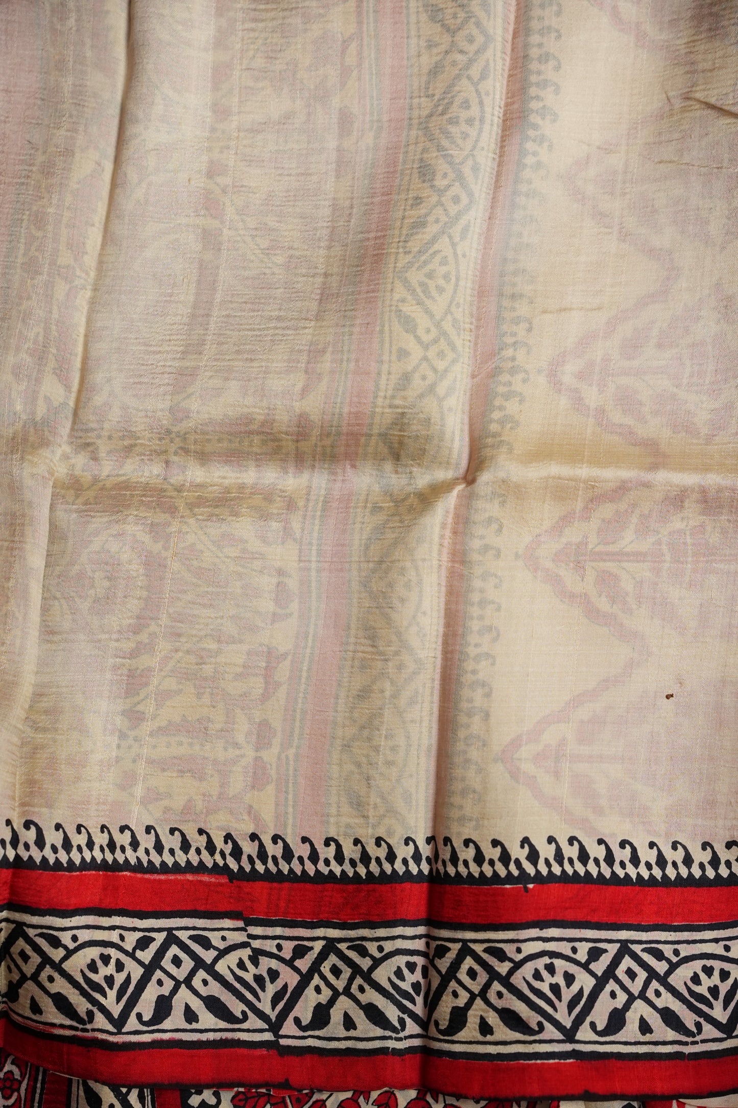Purely Handpainted Classic On Pure Tussar Silk Saree-Beige with Red|Silk Mark Certified