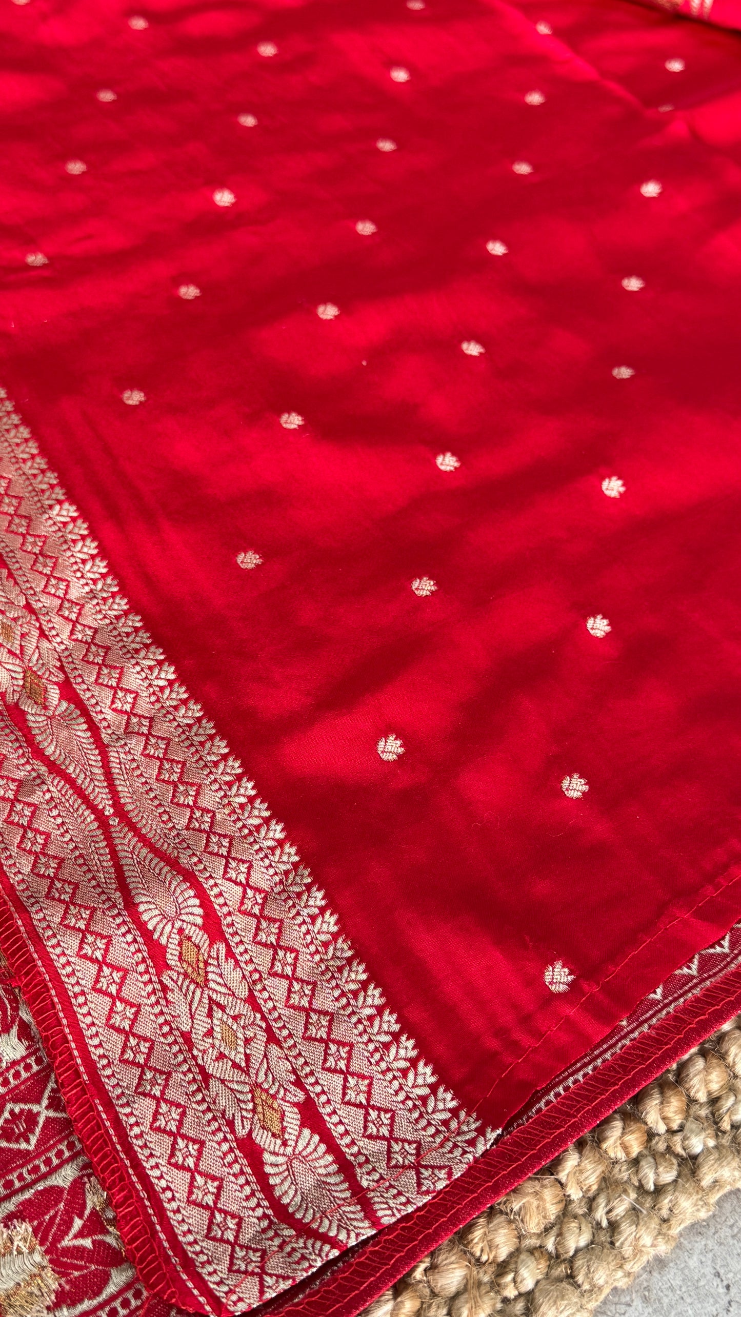 Pure Mashru Satin Silk Banarasi Saree - Crimson Red