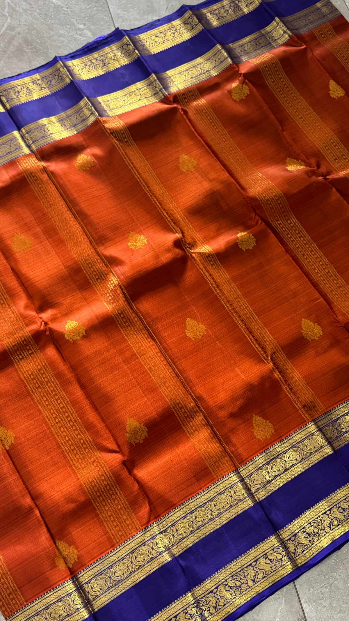Vintage Wash Pure Kanchipuram Silk Saree – Rust with Royal Blue Contrast | Silk Mark Certified