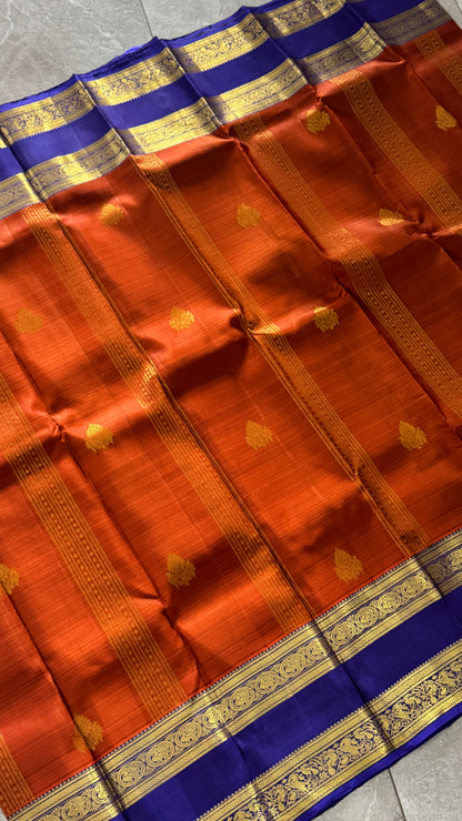 Vintage Wash Pure Kanchipuram Silk Saree – Rust with Royal Blue Contrast | Silk Mark Certified