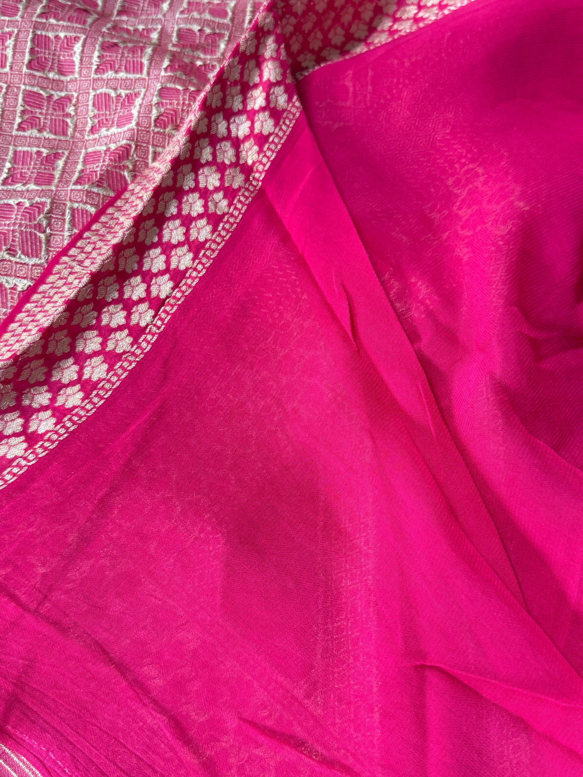 Pure Georgette Leheriya Saree – Dark Crossandra Pink with Gold Zari Weaving