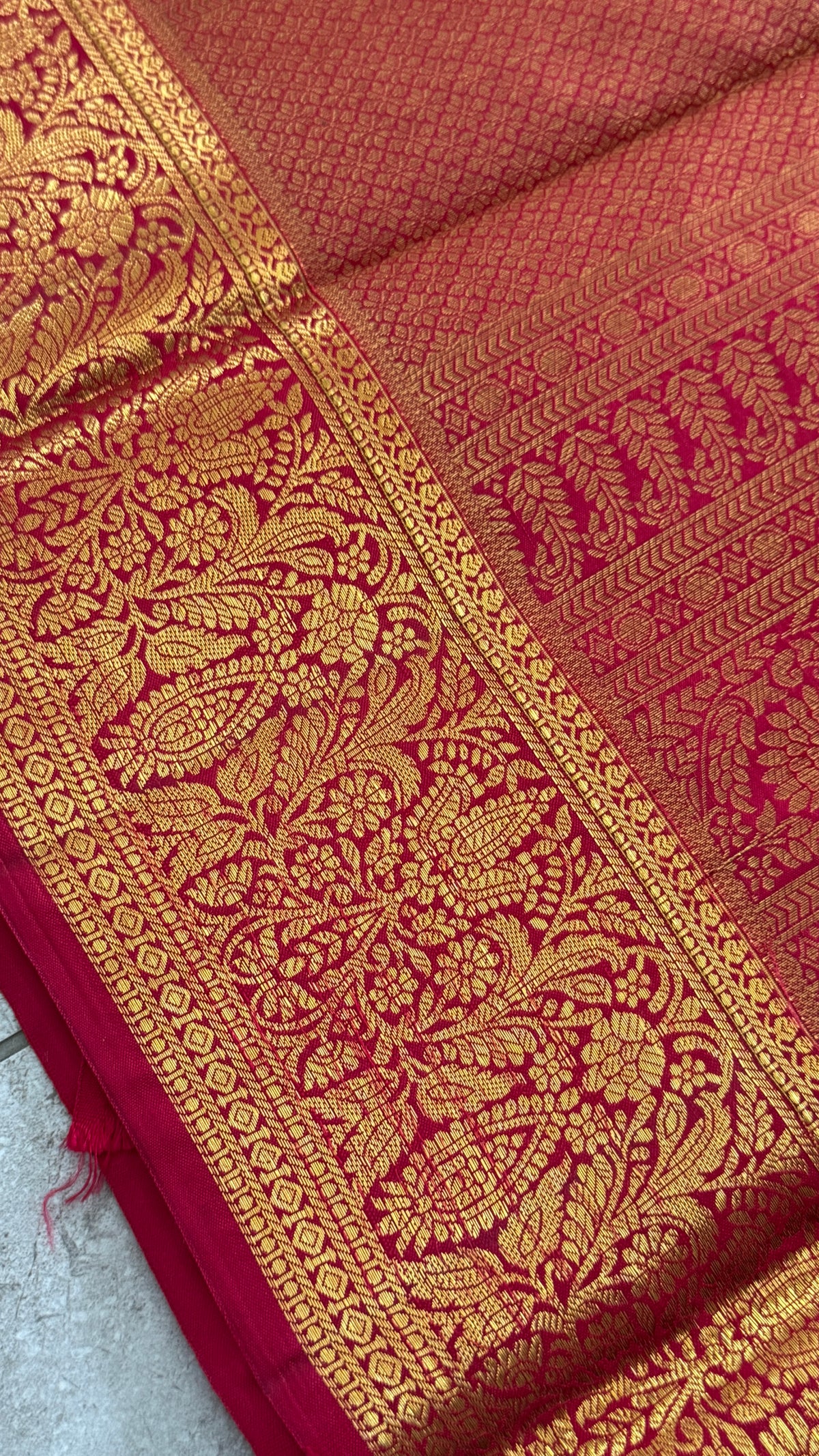 Bridal Red Pure Kanchivaram Silk Saree with Rich Gold Zari Border|Silk Mark Certified
