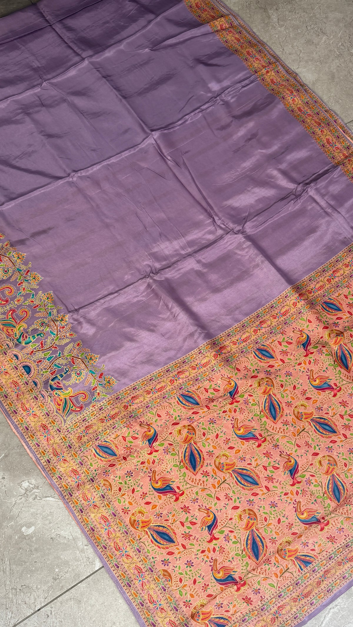 Kashmiri Pashmina Kani Silk Saree – Pastel Lavender with Peach Contrast Blouse