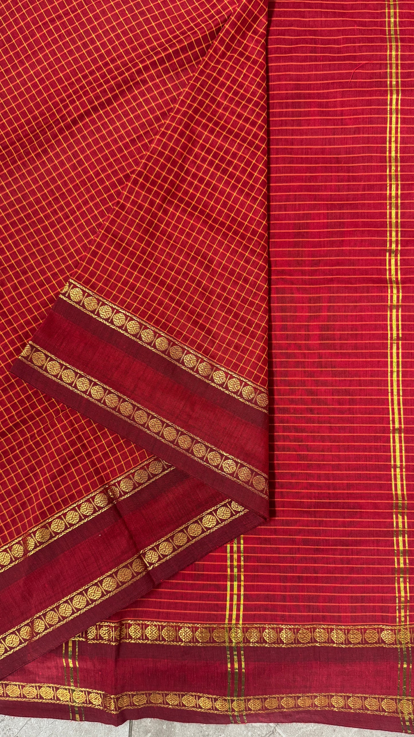 Pure Hand-Woven Checkered Cotton Silk Saree with Gap Border-Red