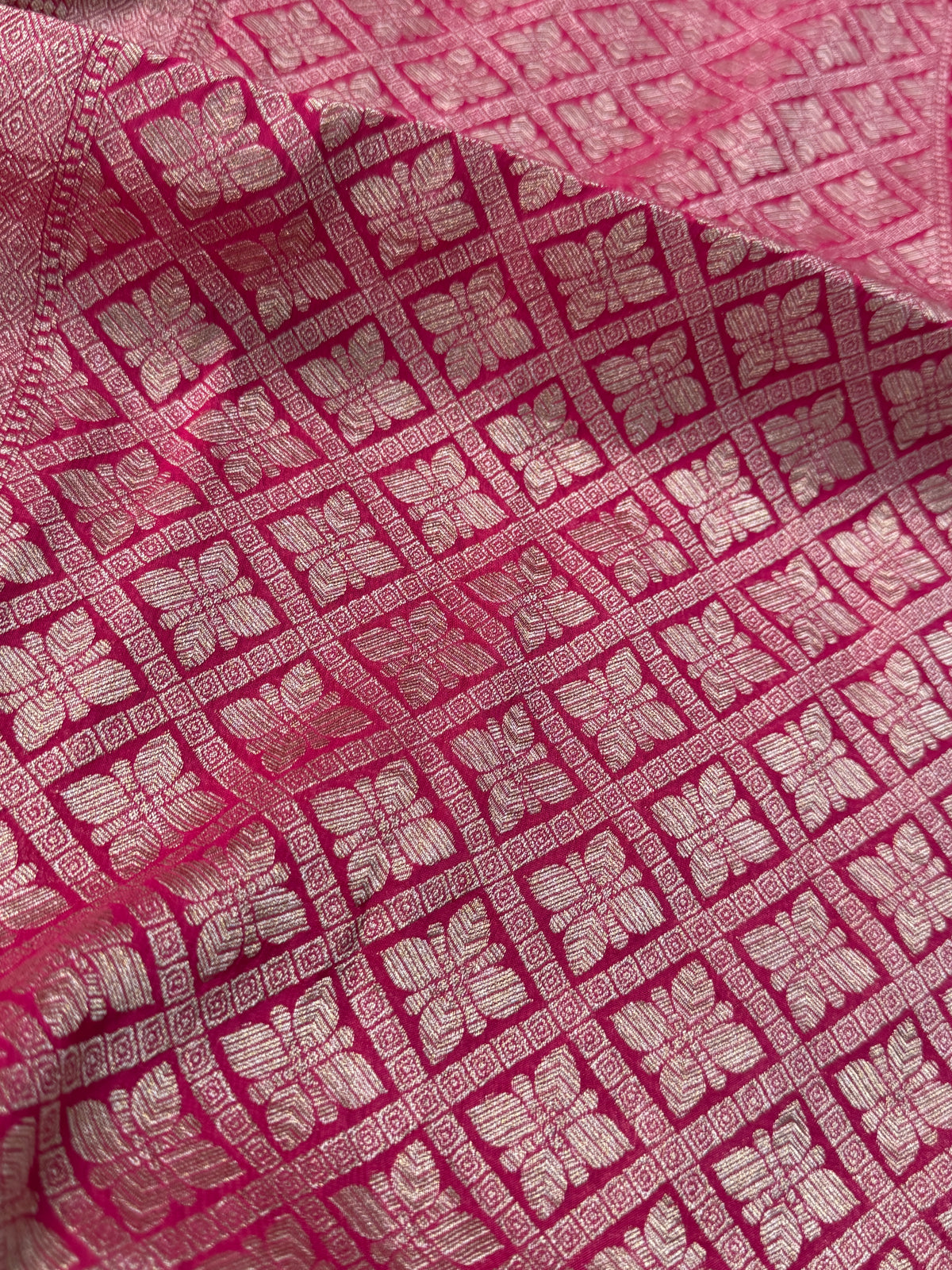 Pure Georgette Leheriya Saree – Dark Crossandra Pink with Gold Zari Weaving