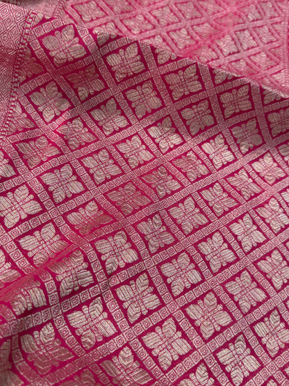 Pure Georgette Leheriya Saree – Dark Crossandra Pink with Gold Zari Weaving