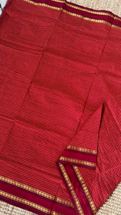 Pure Hand-Woven Checkered Cotton Silk Saree with Gap Border-Red
