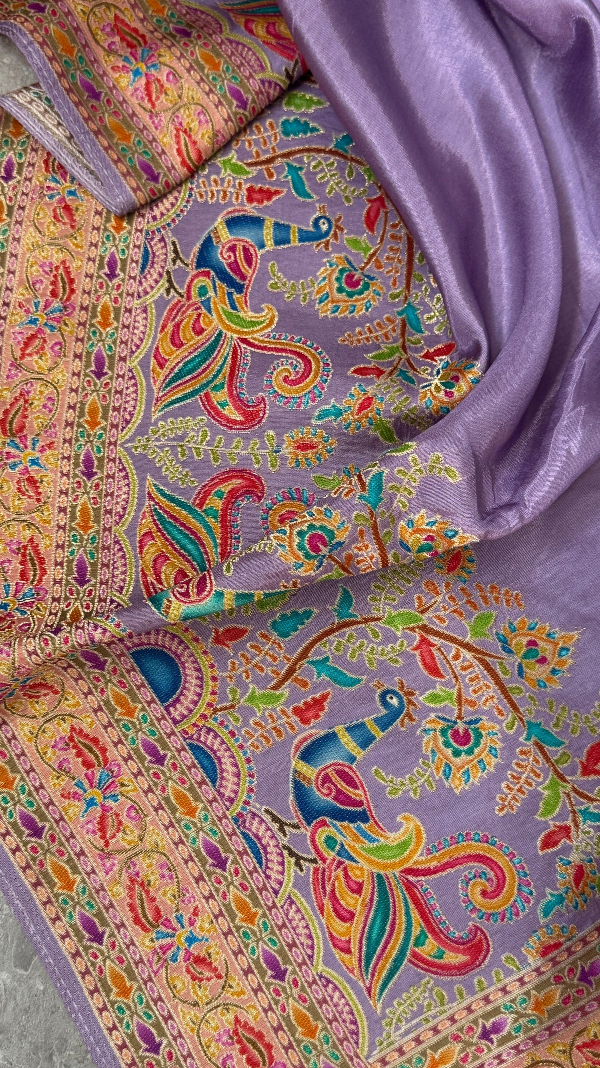Kashmiri Pashmina Kani Silk Saree – Pastel Lavender with Peach Contrast Blouse