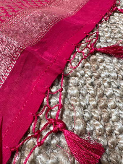 Pure Georgette Leheriya Saree – Dark Crossandra Pink with Gold Zari Weaving