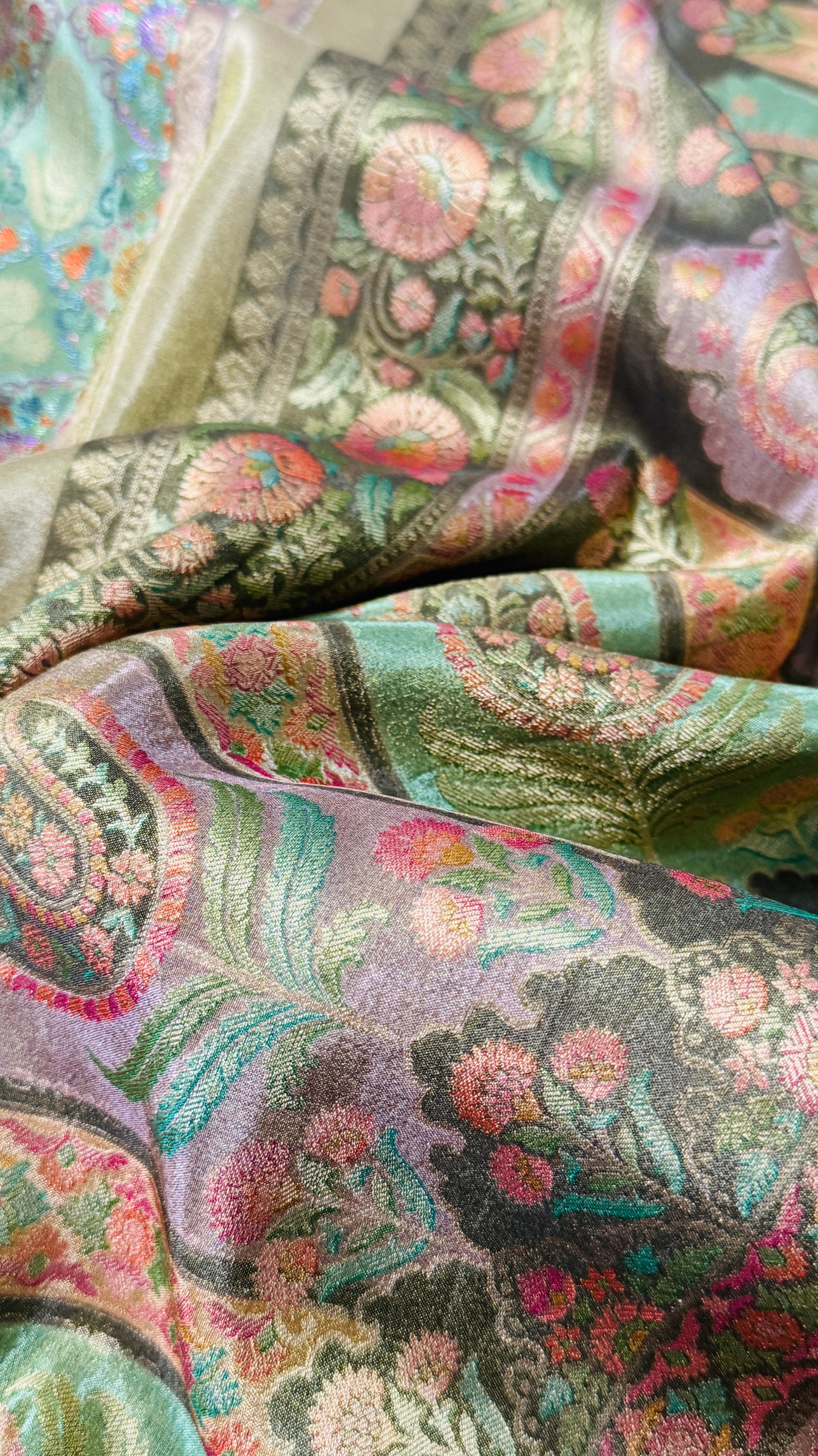 Pure Mellow Tissue Banarasi Silk Saree with Floral Patterns-Gold