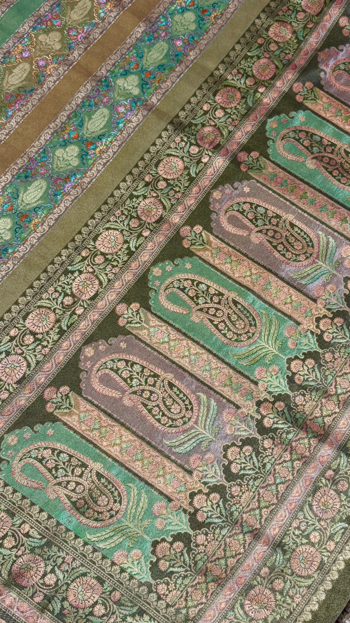 Pure Mellow Tissue Banarasi Silk Saree with Floral Patterns-Gold