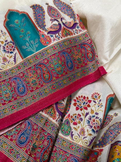 Kashmiri Pashmina Kani Silk Saree – Off White and Pink