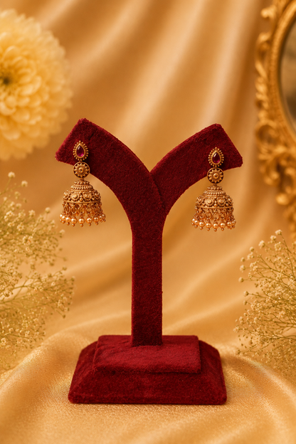 Antique Gold-Plated Temple Pendant Necklace Set with Mint Green Stone Drops