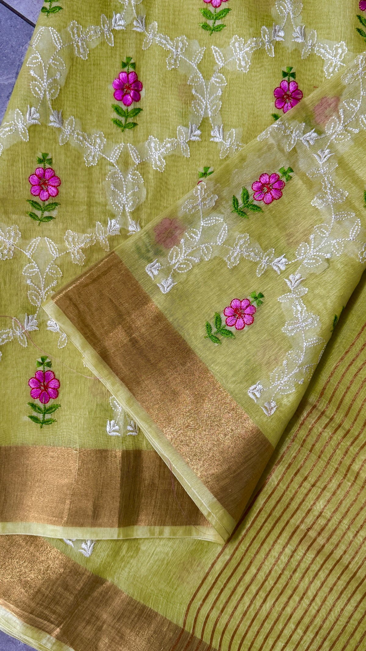 Pure Silk Linen Embroidered Saree – Lemon Yellow with Floral Embroidery