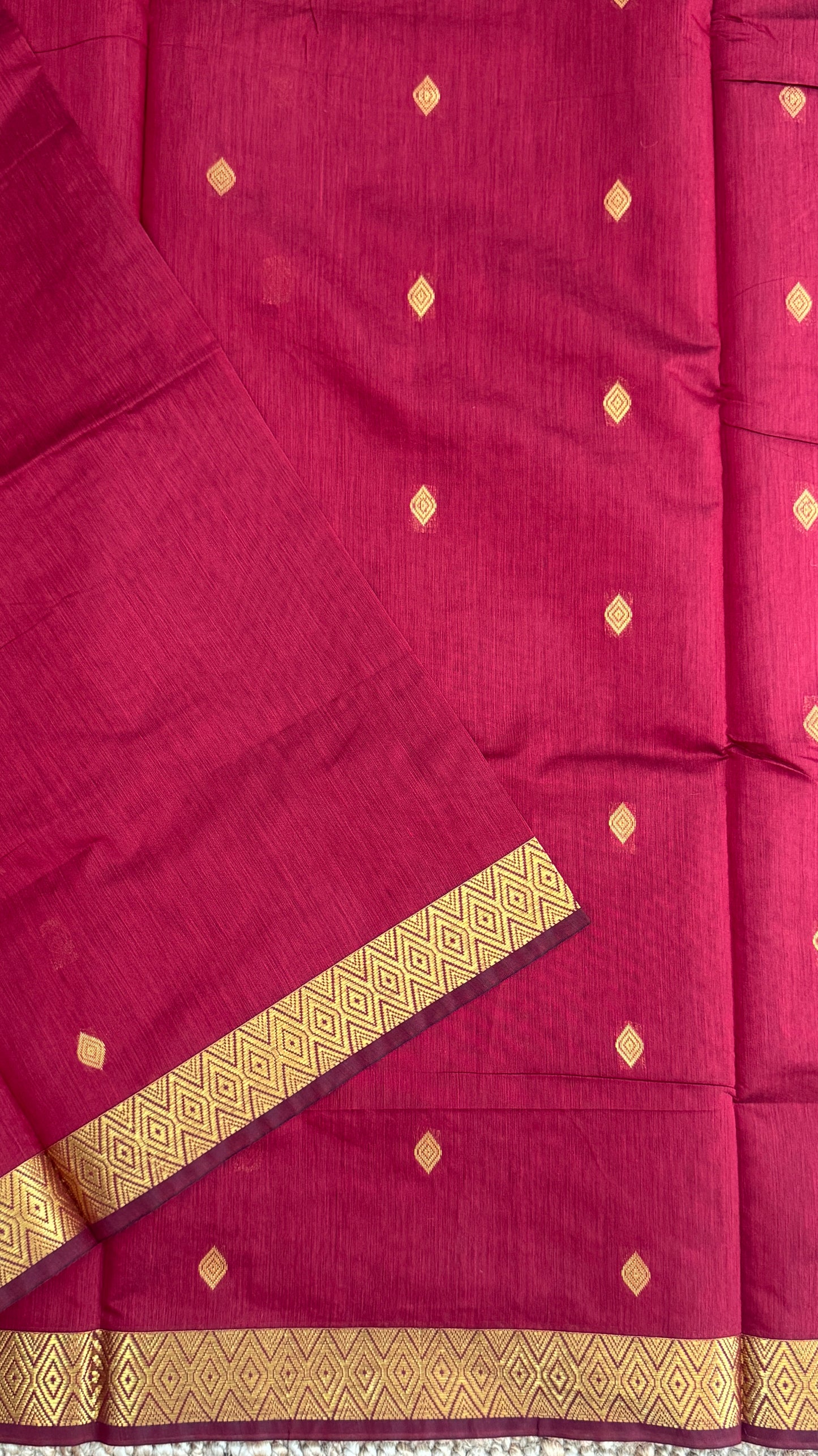 Pure Hand-Woven Cotton Silk Saree - Classic Red