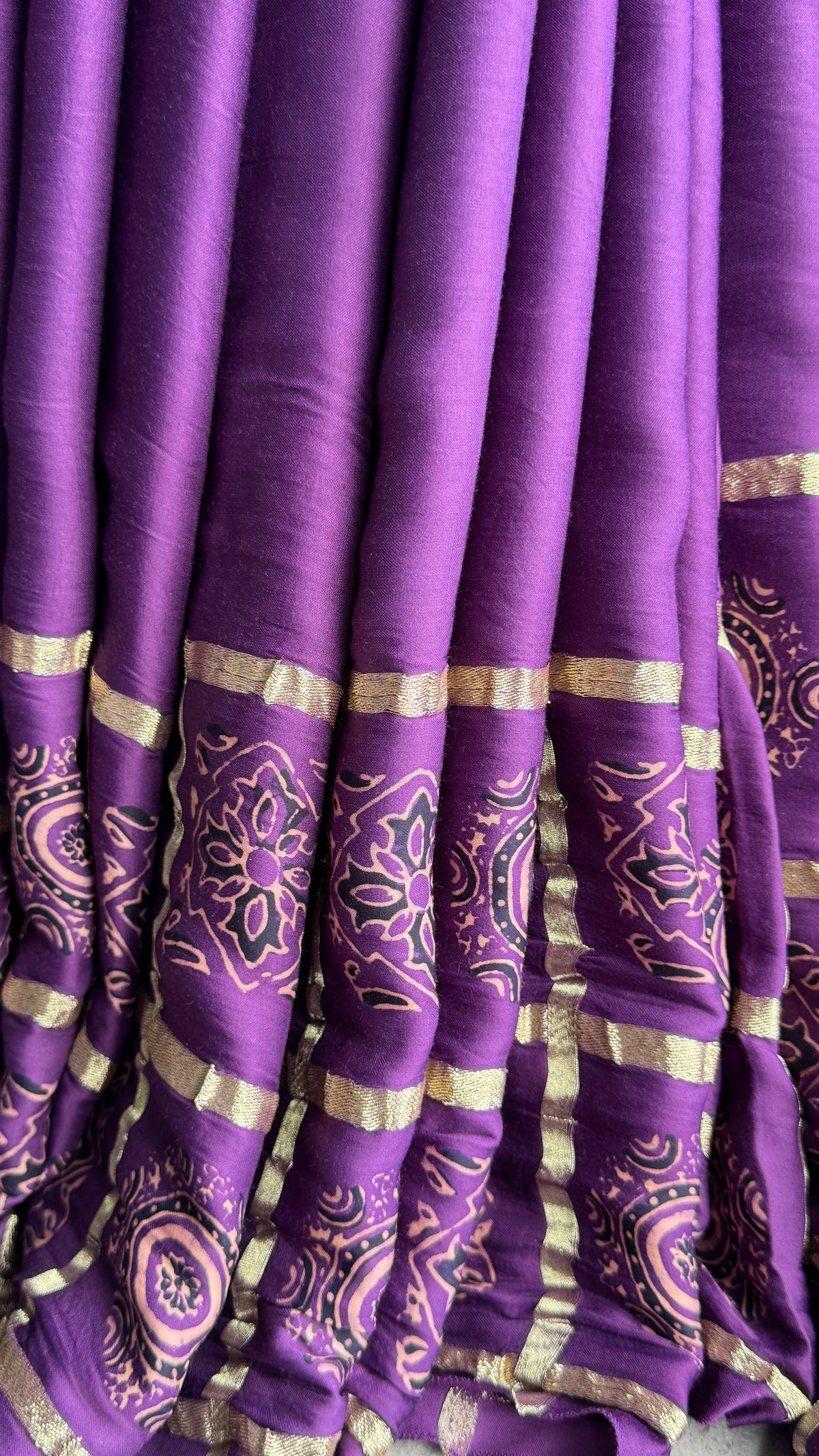 Pure Modal Silk Saree with Bandhej | Ajrakh Pallu & Blouse – Dusty Purple