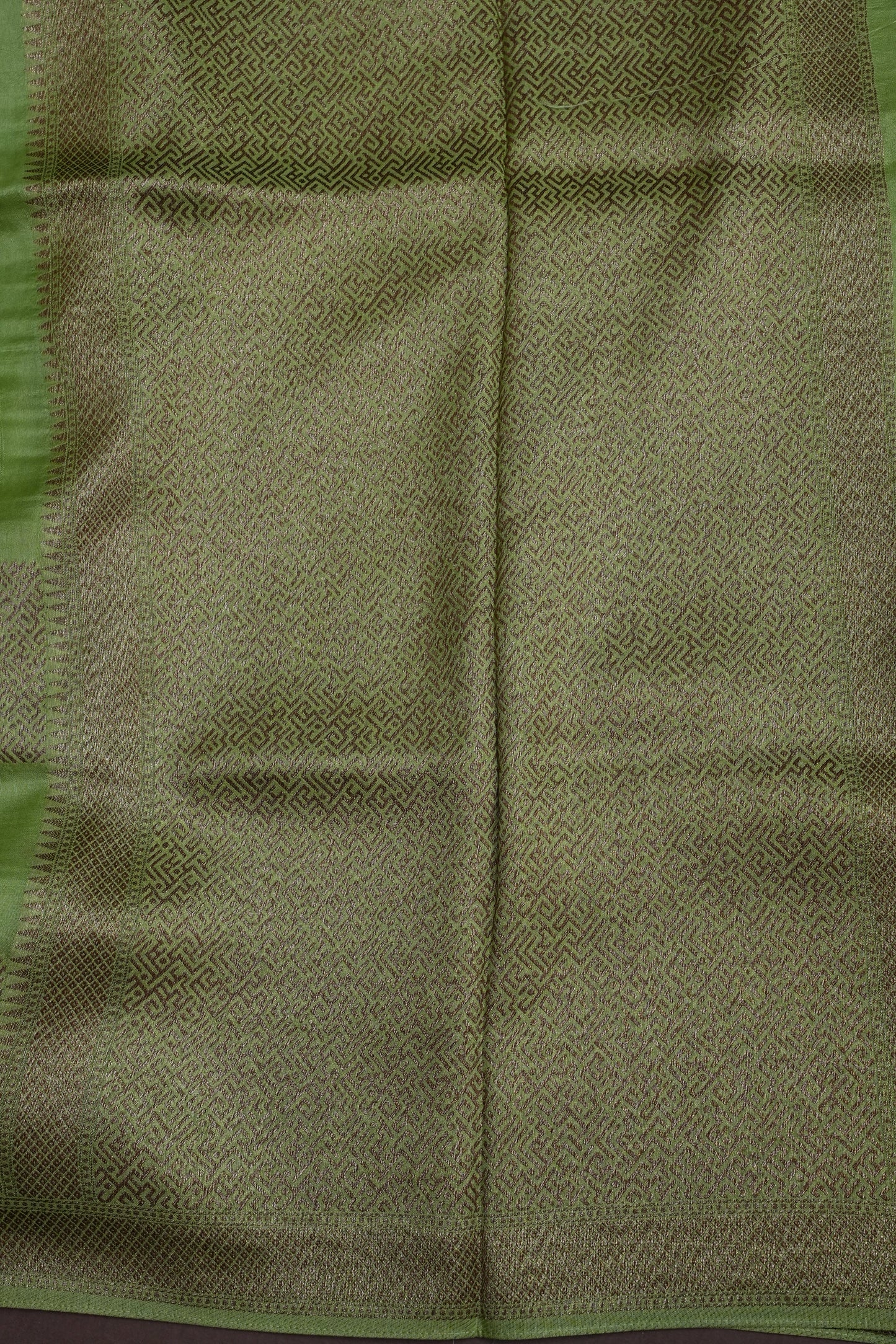 Parrot Green Semi Tussar Raw Silk Saree with Gold Woven Elegance