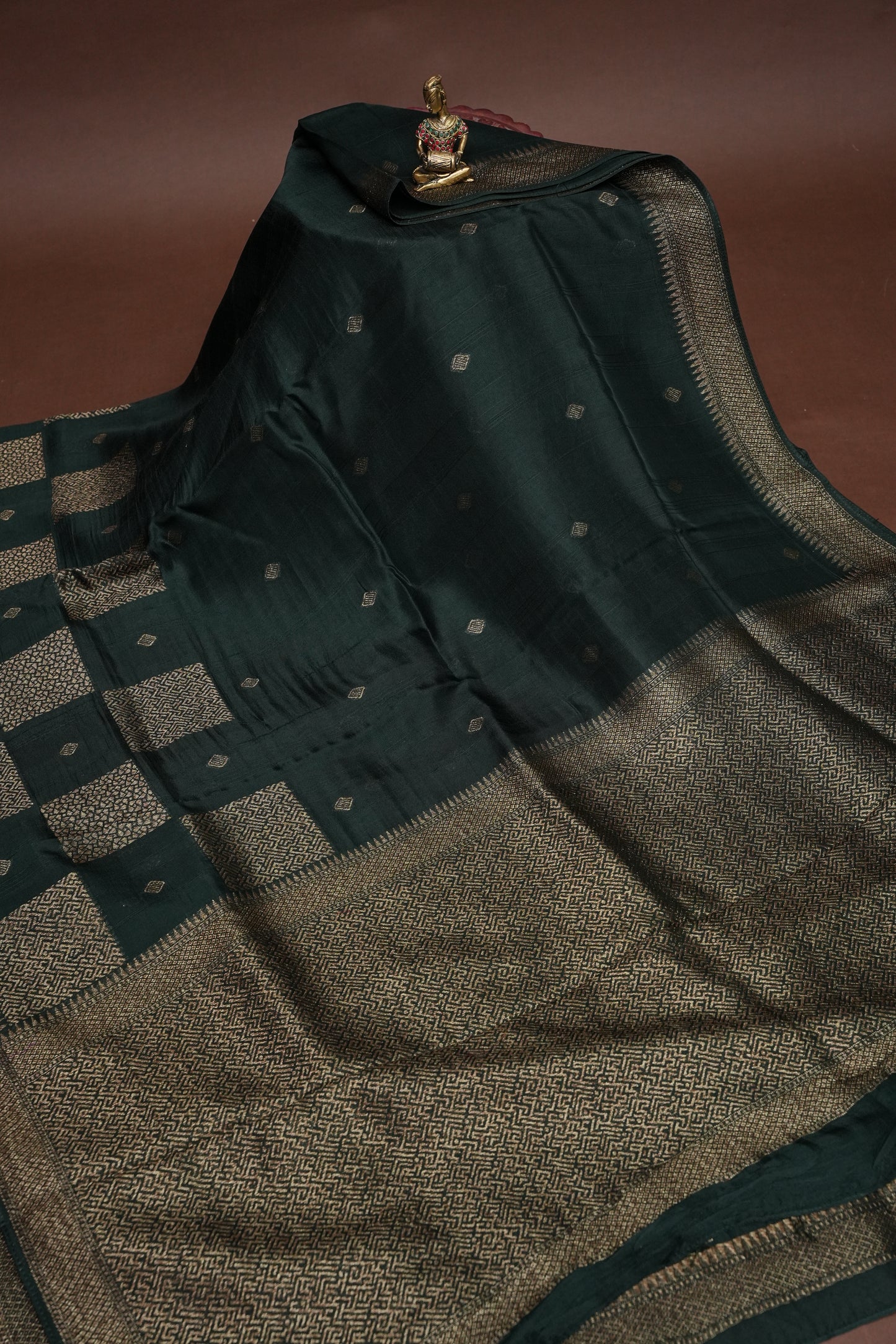 Forest Green  Semi Tussar Raw Silk Saree with Gold Woven Elegance