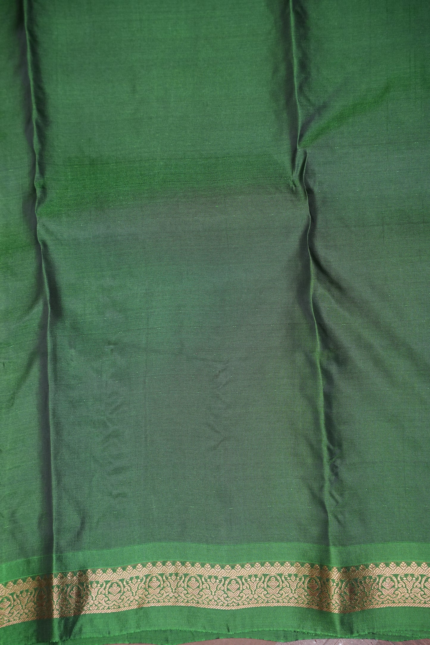 Deep Purple & Emerald Green Soft Silk Saree with Rich Zari Pallu