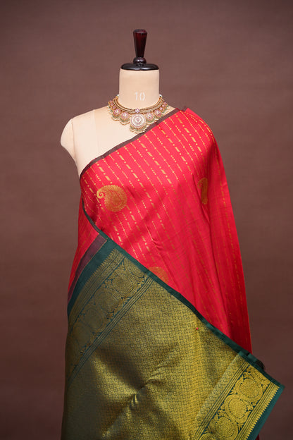 Red Borderless Pure Kanchivaram Silk Saree|Silk Mark Certified